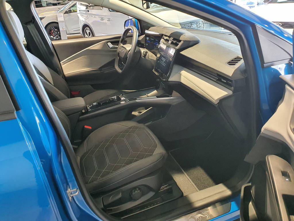 FORD Puma Gen-E Premium-image-8