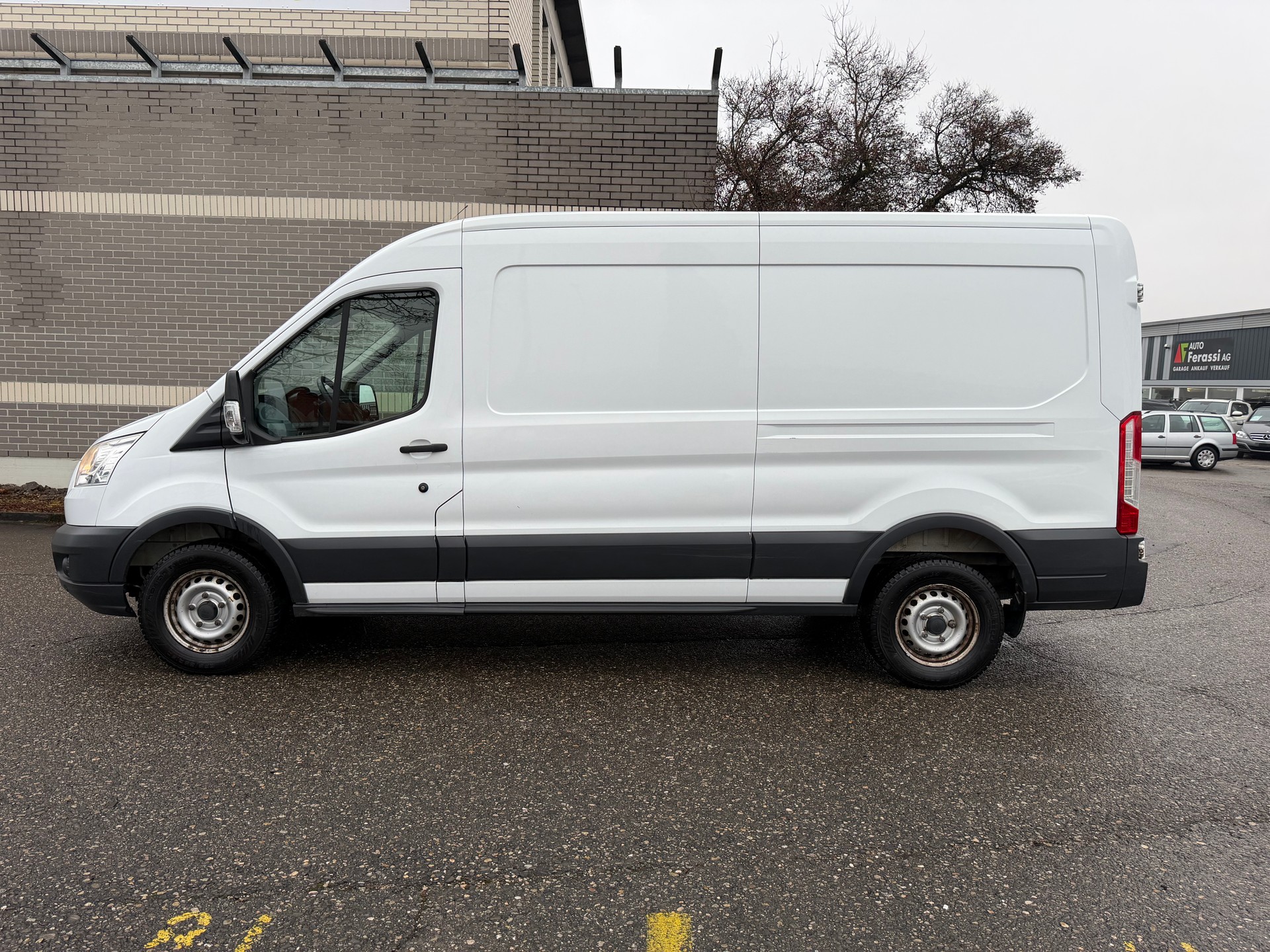 FORD Transit Van 350 L3H2 Ambiente 4WD-showroom-element-1