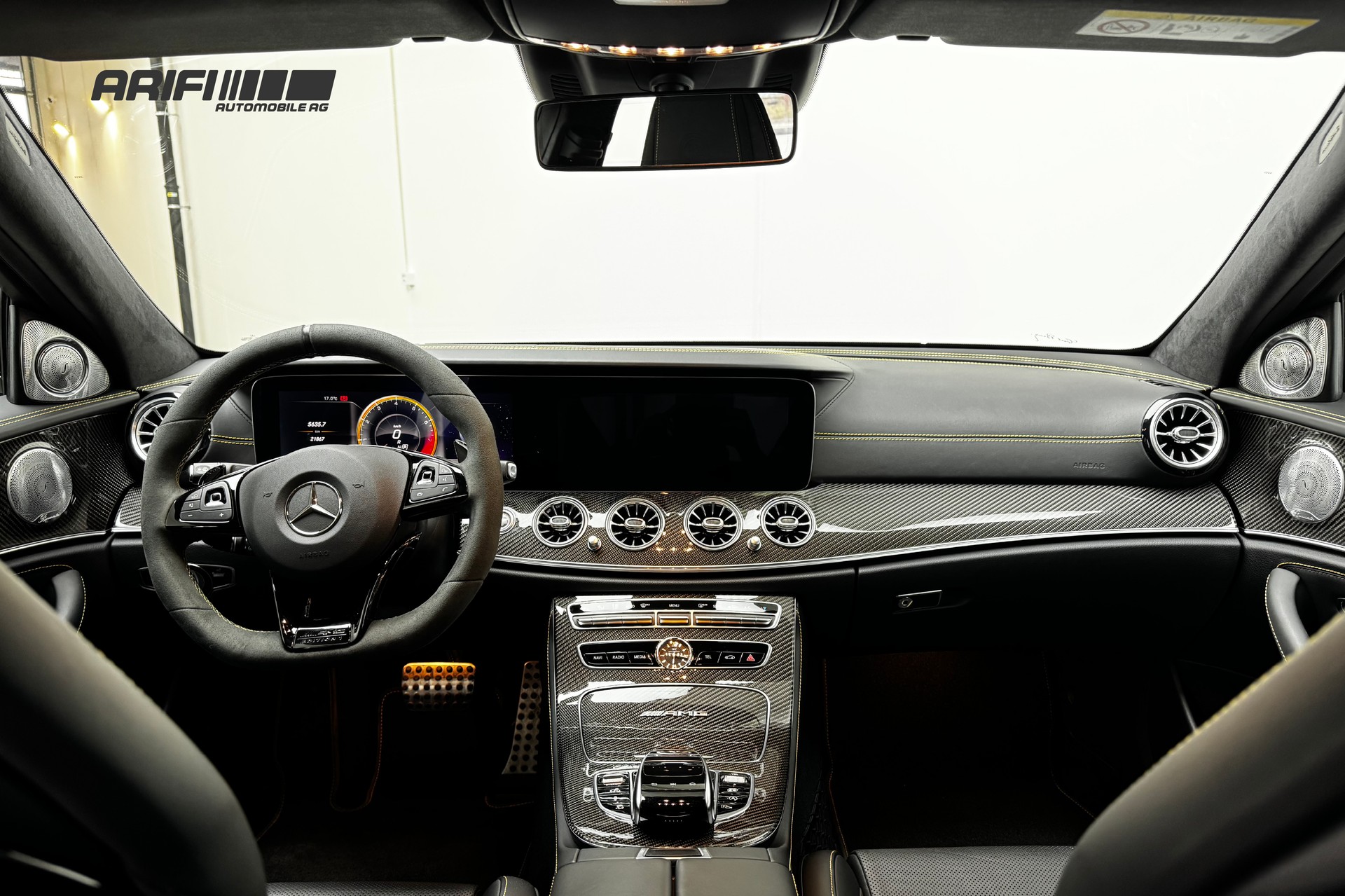 MERCEDES-BENZ E 63 AMG S Edition 1 Selenitgrau Magno-image-13