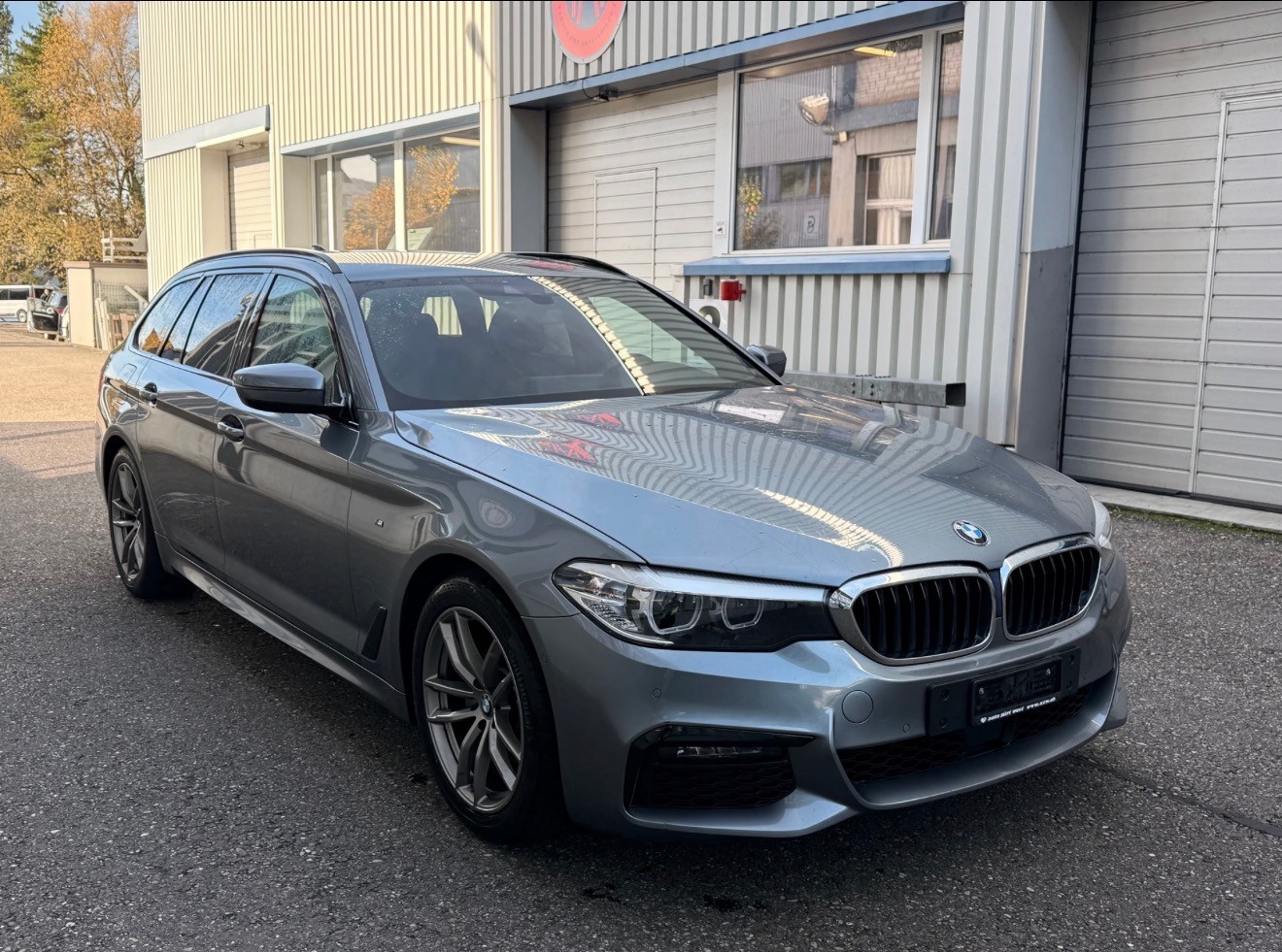 BMW 520d Touring Steptronic-image-1