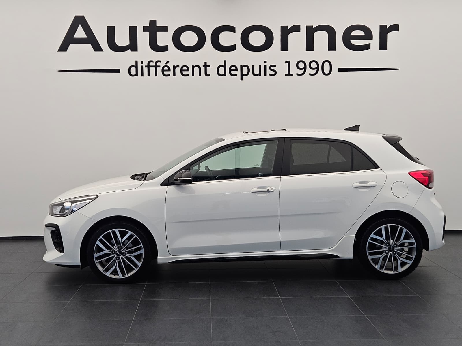 KIA Rio 1.0 T-GDi MHEV GT_Line iMT-showroom-element-1
