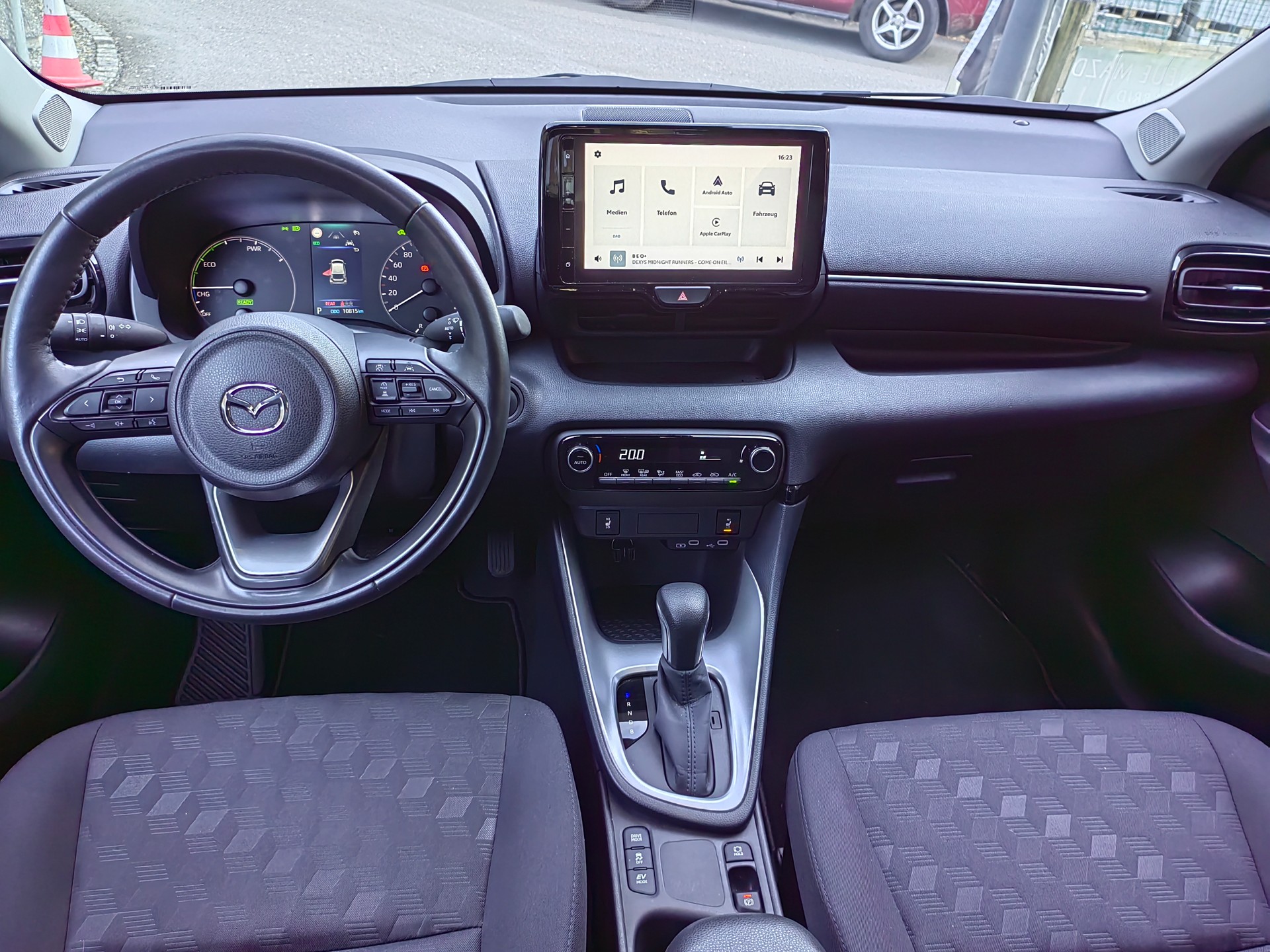 MAZDA 2 1.5 Hybrid Exclusive-Line-image-13
