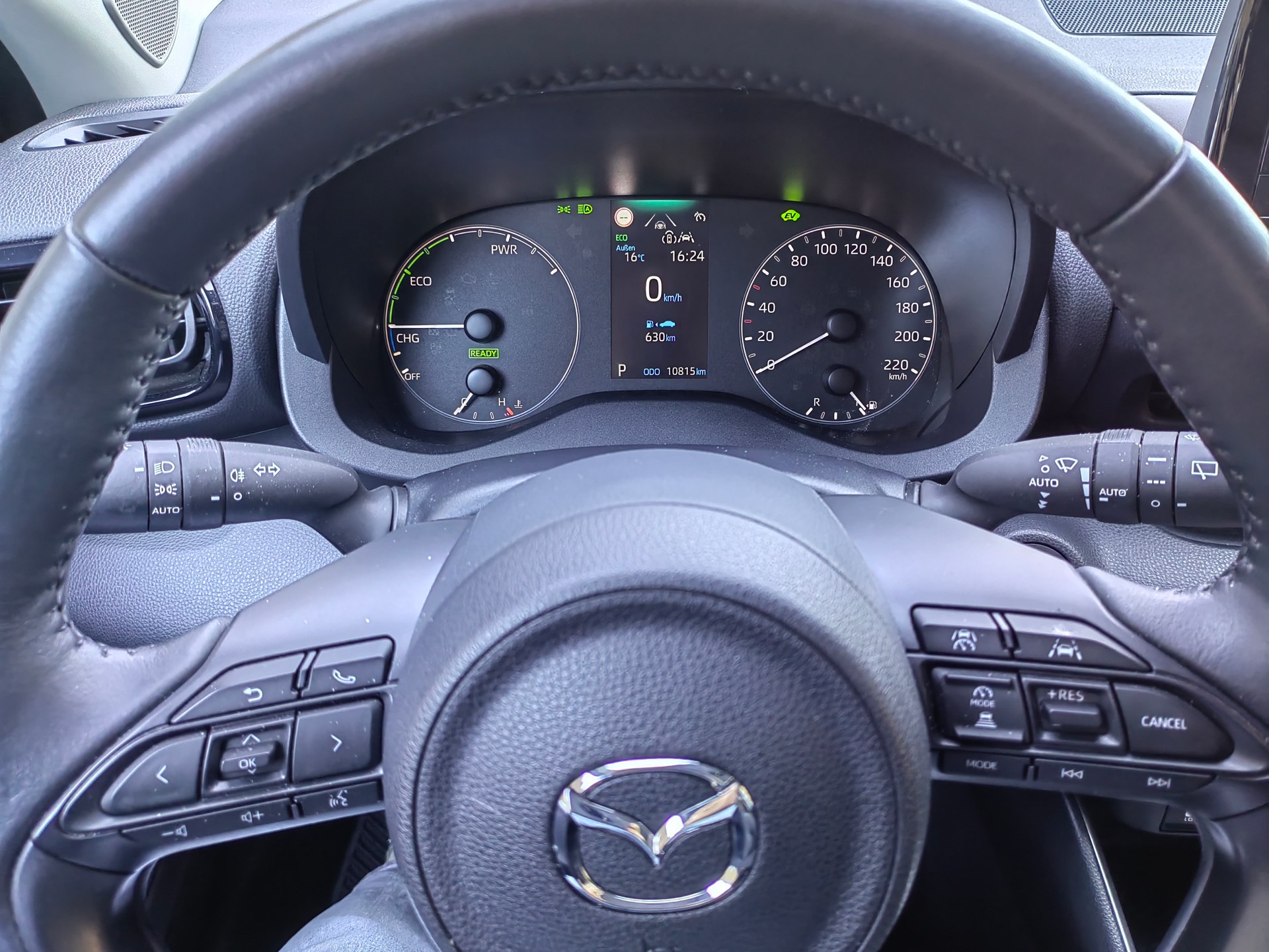 MAZDA 2 1.5 Hybrid Exclusive-Line-image-7