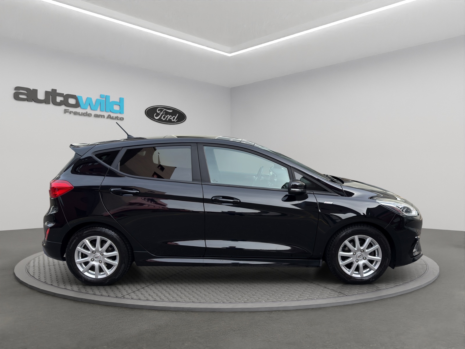 FORD Fiesta 1.0 SCTi ST Line-image-12