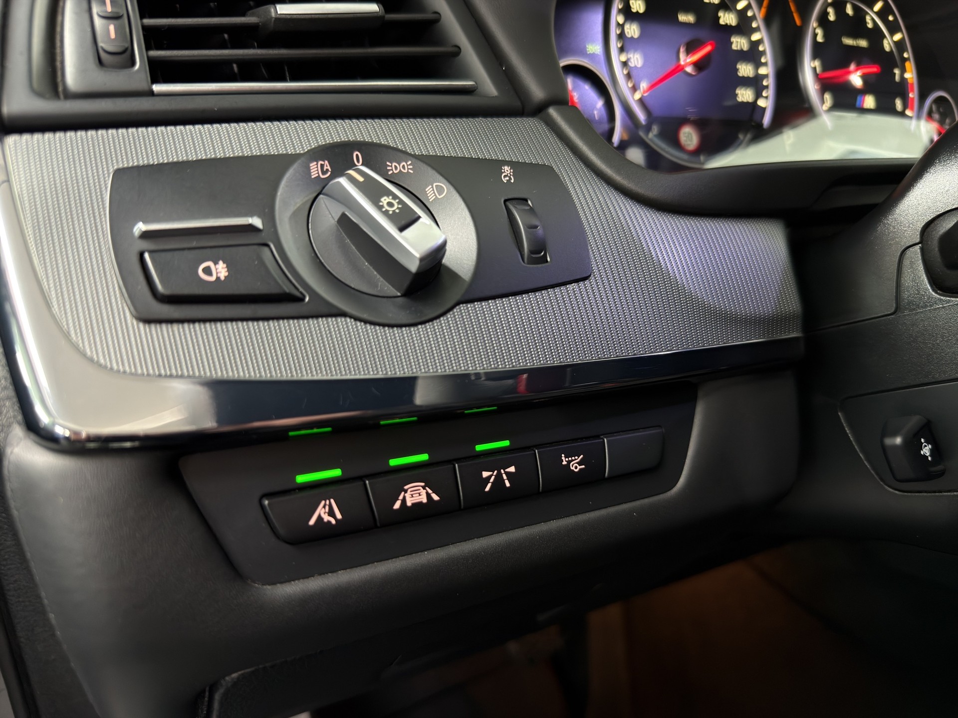 BMW M5 Drivelogic “30 Jahre Edition” 1 of 300-image-16
