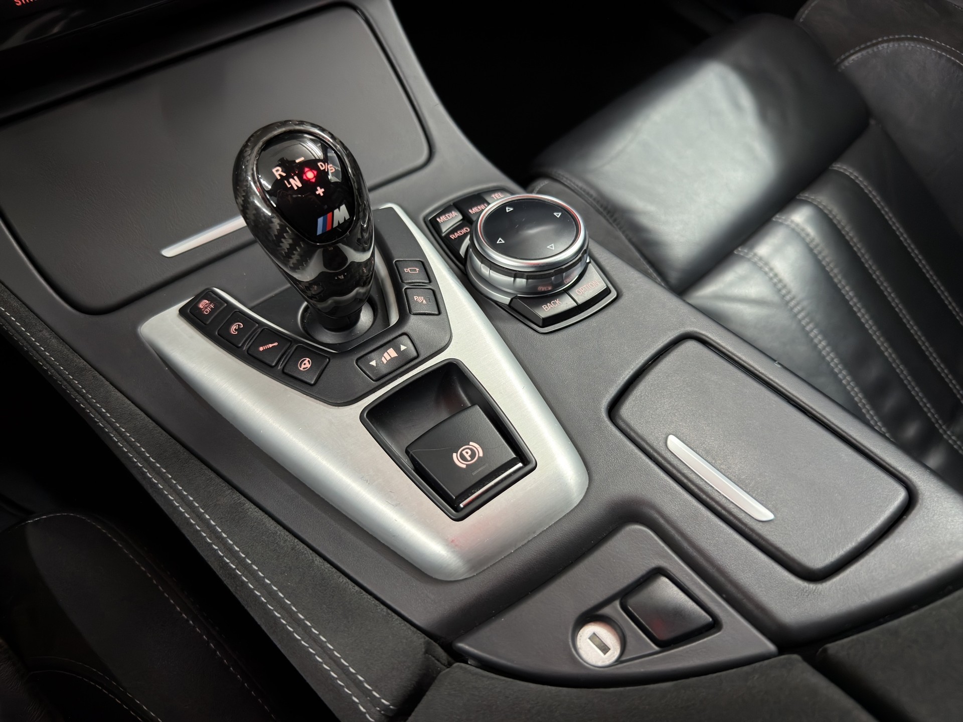BMW M5 Drivelogic “30 Jahre Edition” 1 of 300-image-15
