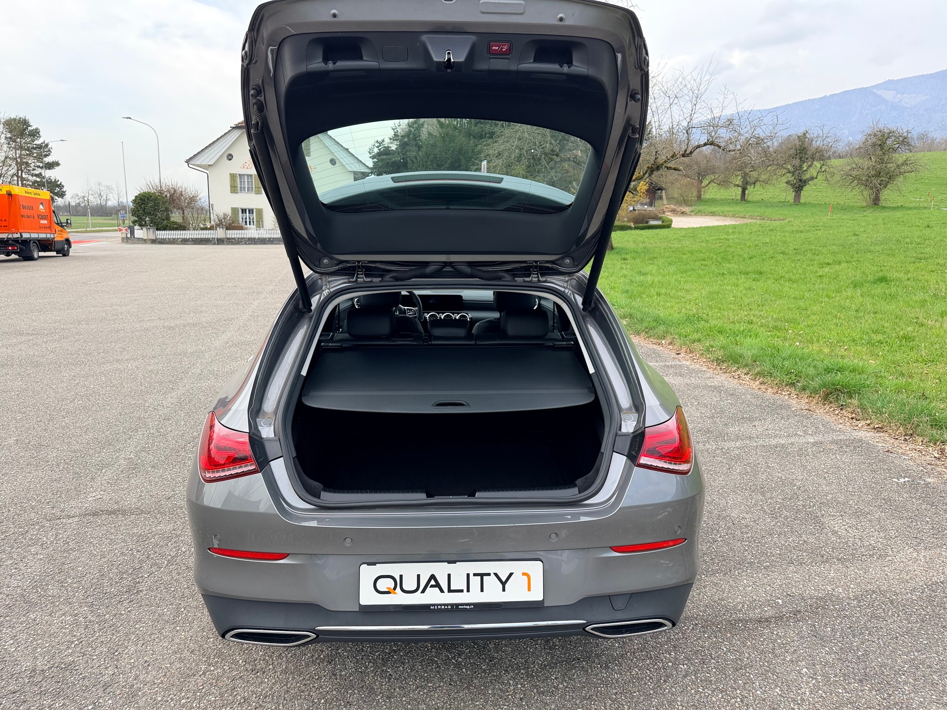 MERCEDES-BENZ CLA Shooting Brake 200 Style 7G-DCT-image-7