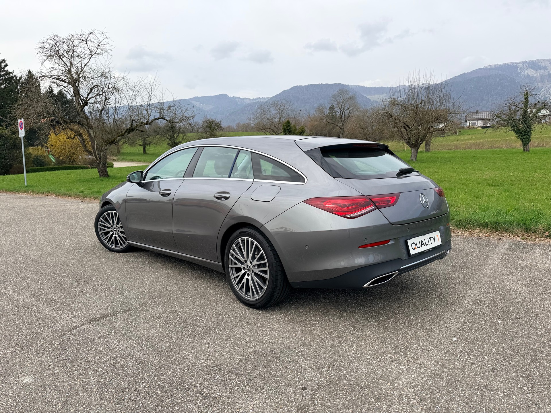 MERCEDES-BENZ CLA Shooting Brake 200 Style 7G-DCT-image-5