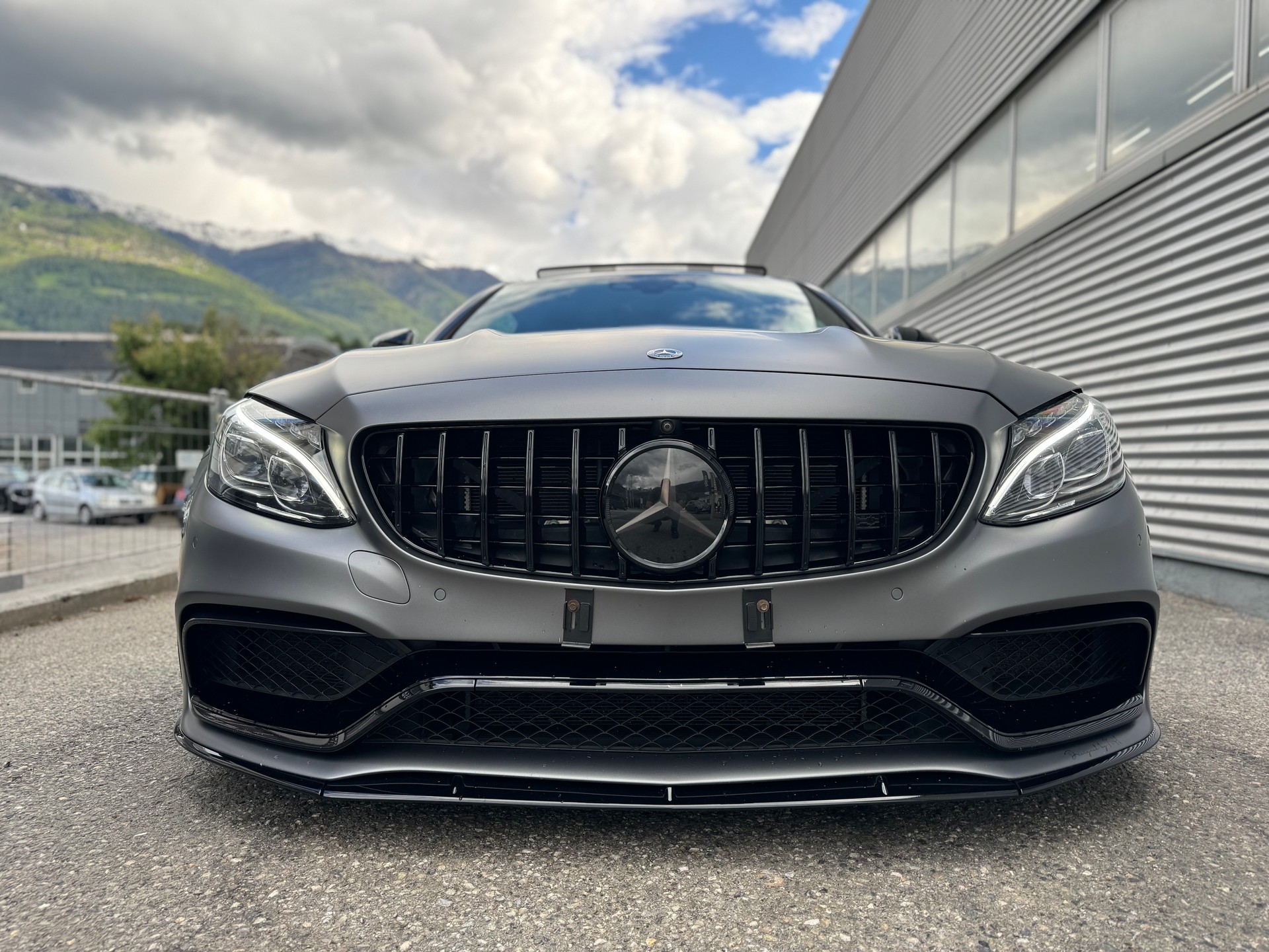 MERCEDES-BENZ C 63 S AMG Speedshift-image-1