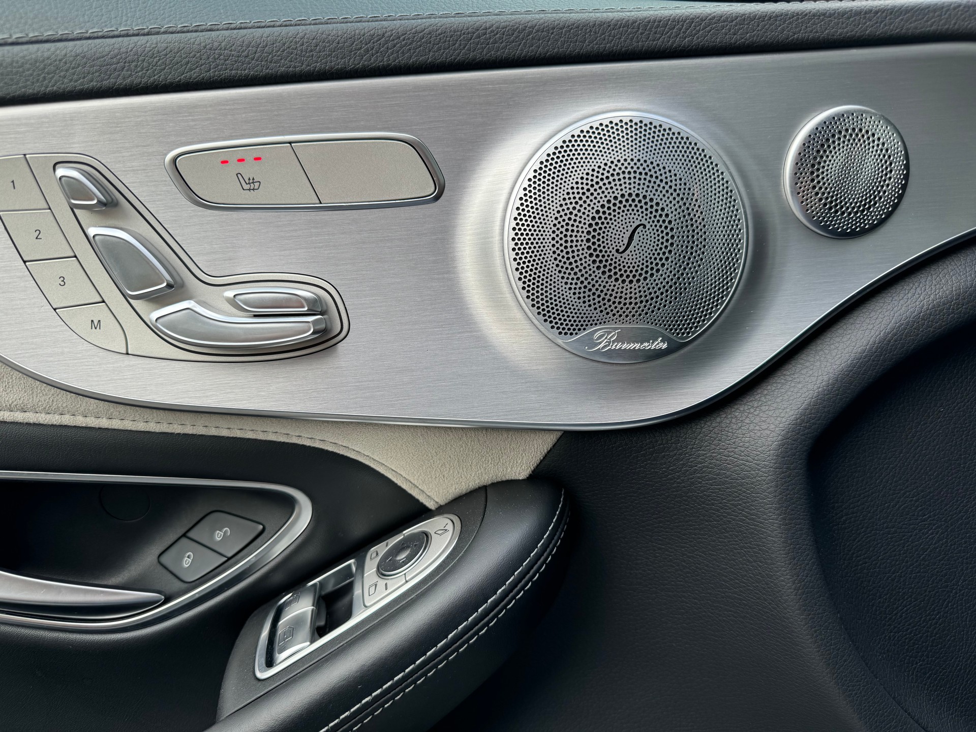 MERCEDES-BENZ C 63 S AMG Speedshift-image-10