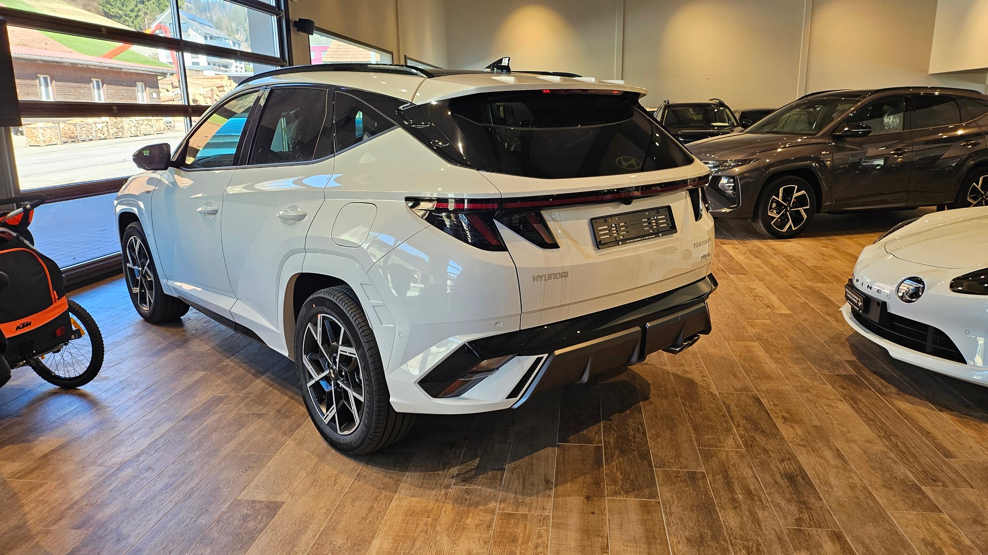 HYUNDAI Tucson 1.6 TGDI PHEV N-Line 4WD Vollausstattung-image-10