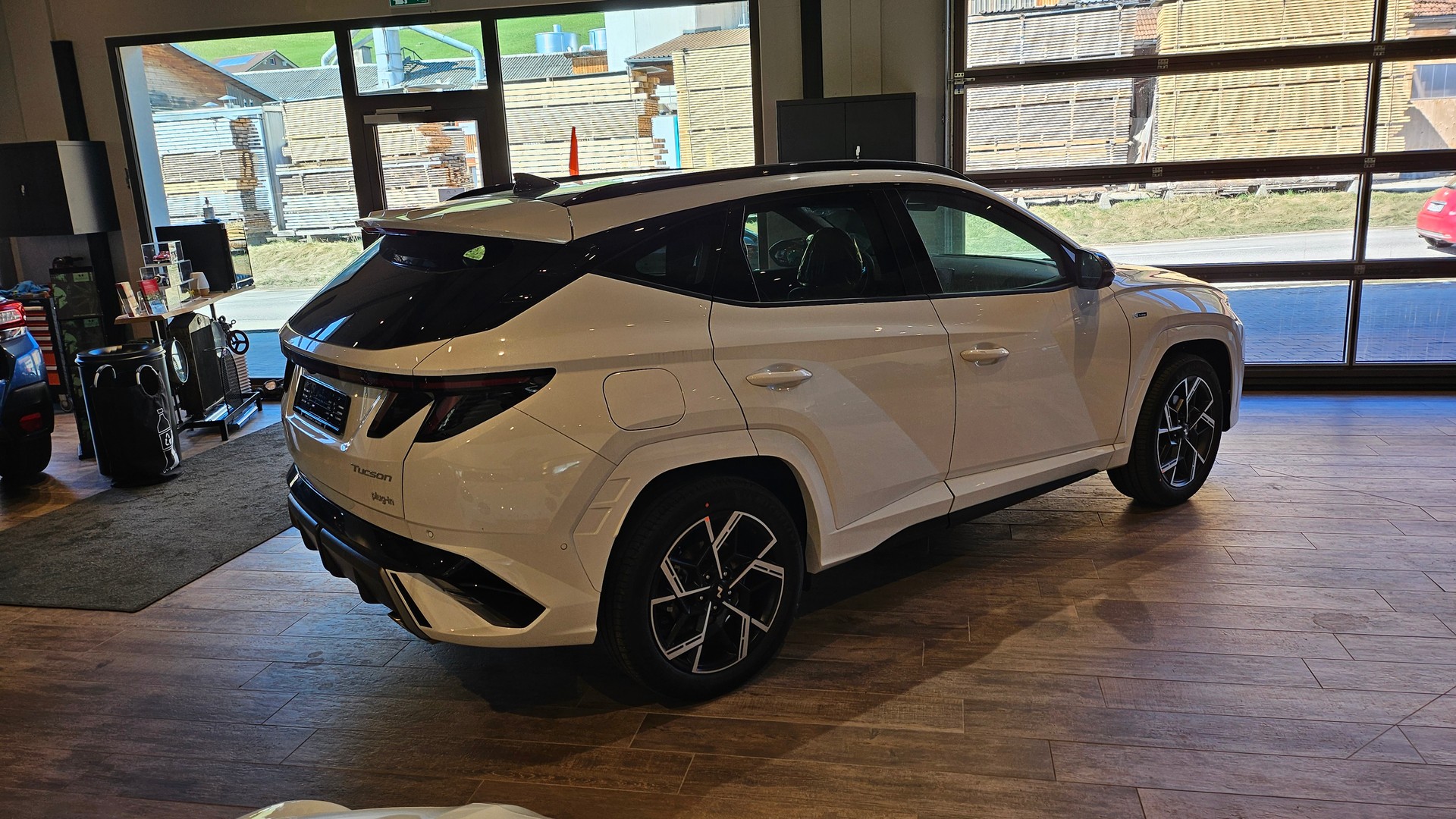HYUNDAI Tucson 1.6 TGDI PHEV N-Line 4WD Vollausstattung-image-6
