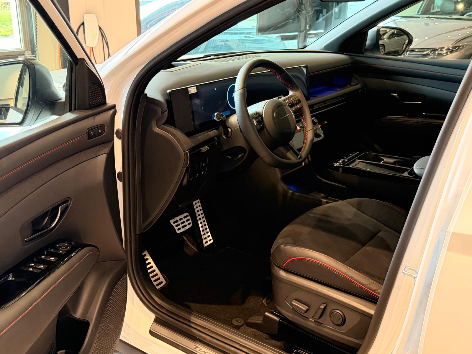 HYUNDAI Tucson 1.6 TGDI PHEV N-Line 4WD Vollausstattung 8-fach-image-17
