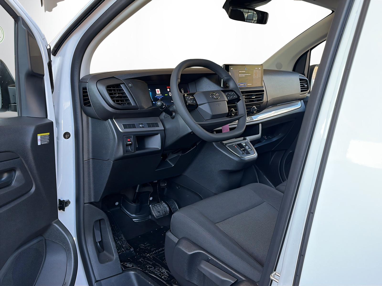 TOYOTA PROACE Van L1 50KWh Advanced-image-6