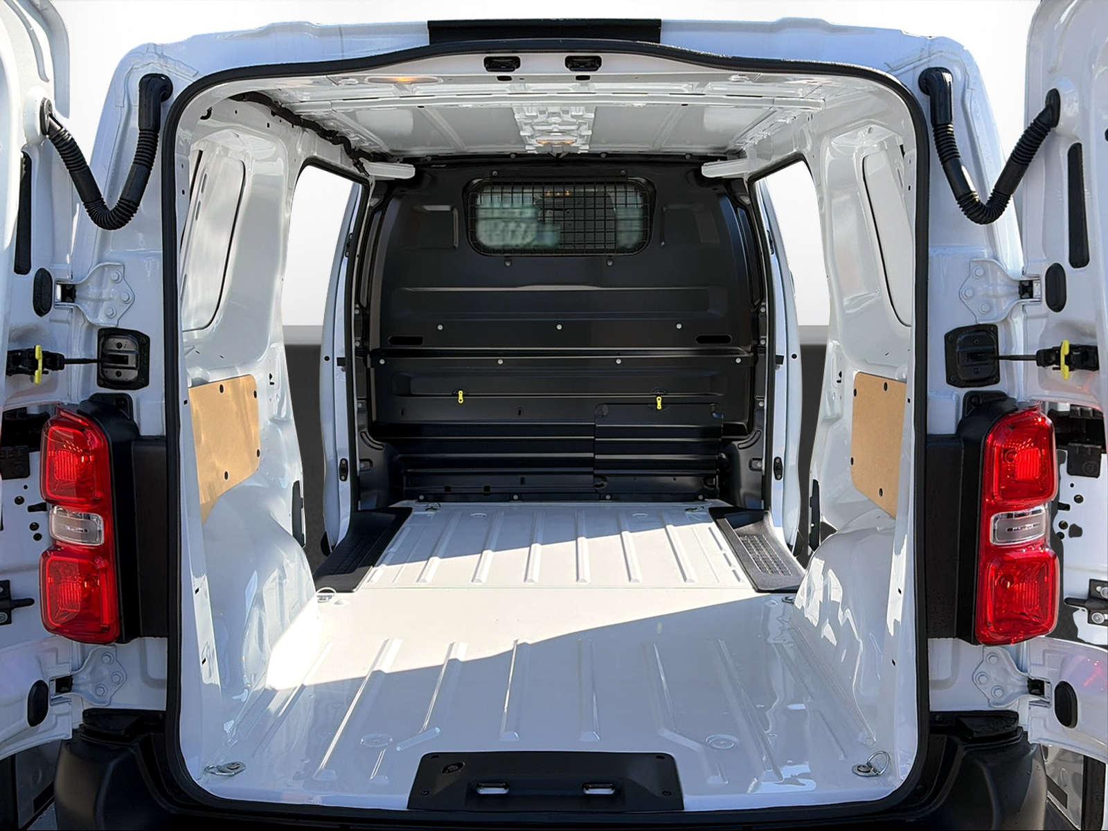 TOYOTA PROACE Van L1 50KWh Advanced-image-8