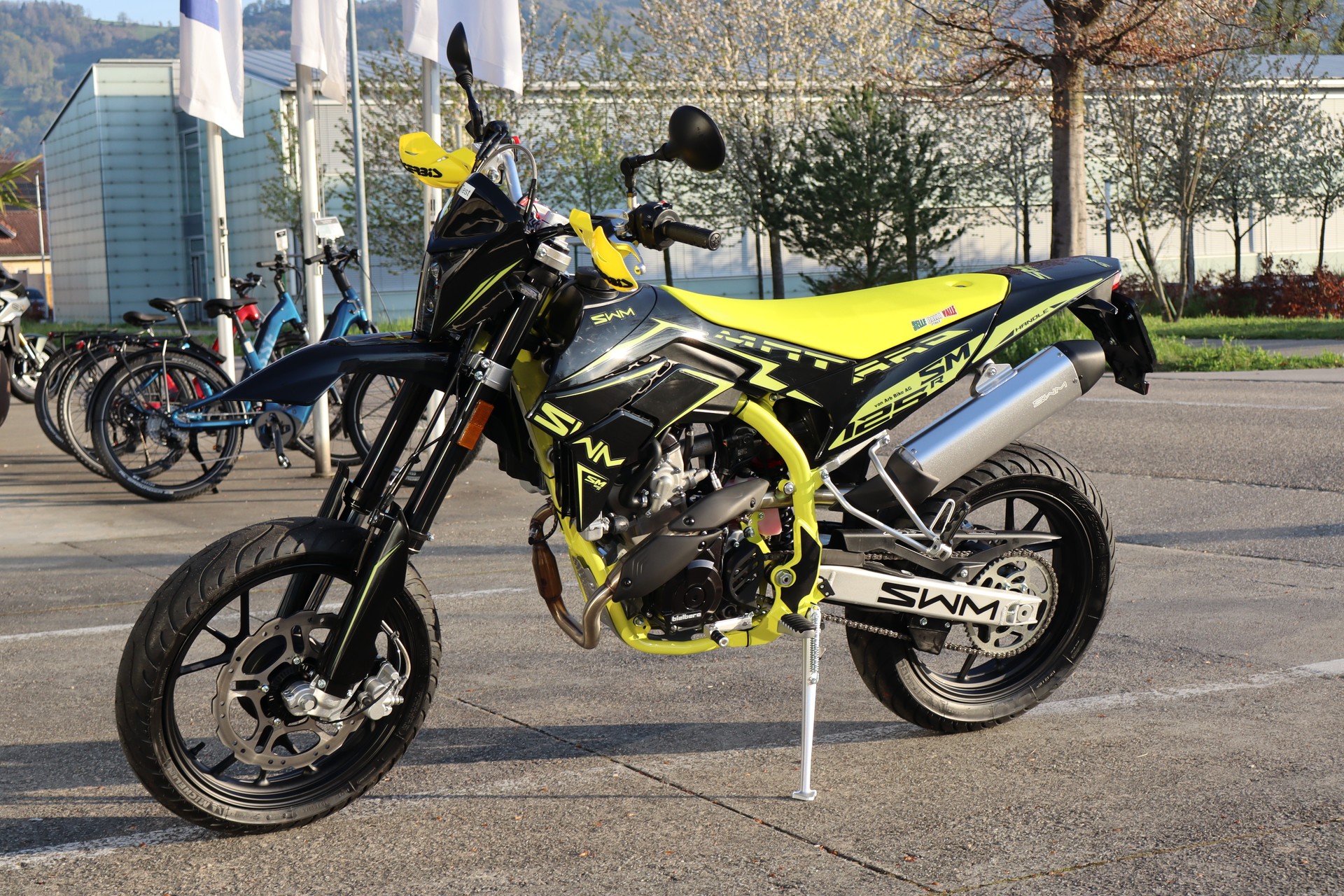 SWM SM125R ABS-image-4