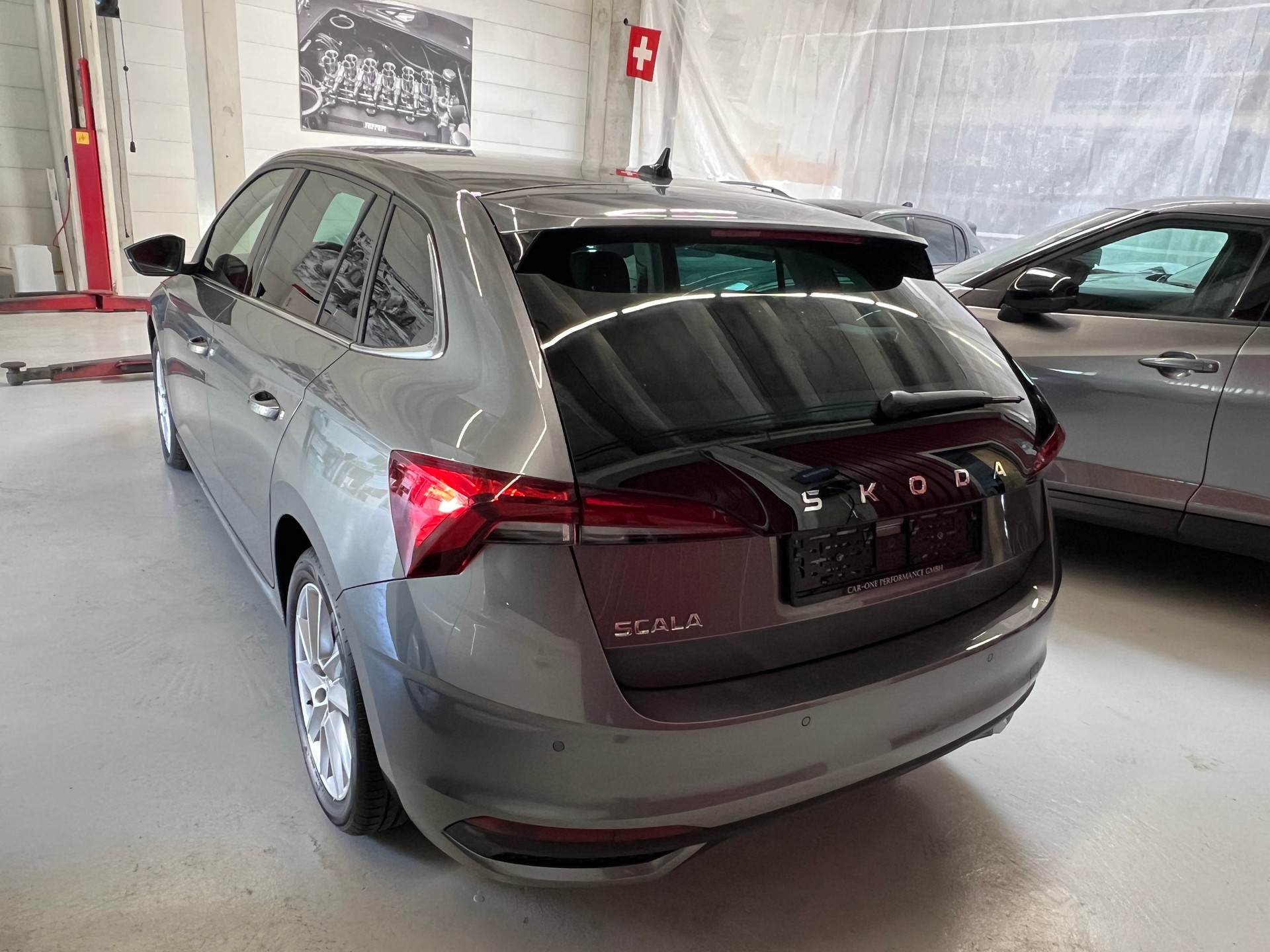 SKODA Scala 1.0 TSI Selection DSG-showroom-element-2