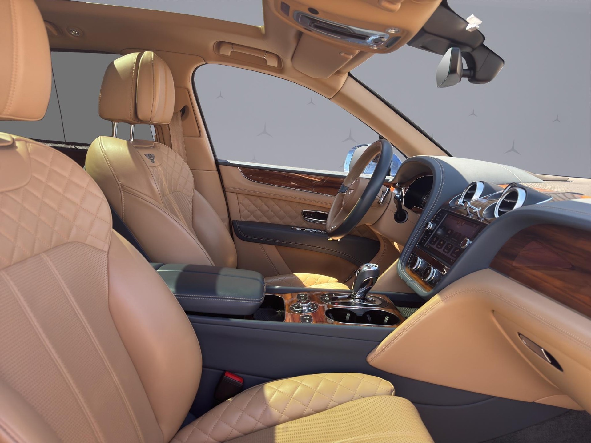 BENTLEY Bentayga 6.0 W12-image-15