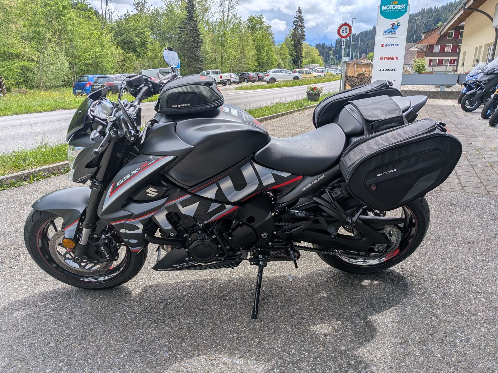 SUZUKI GSX-S 1000 ABS-image-3