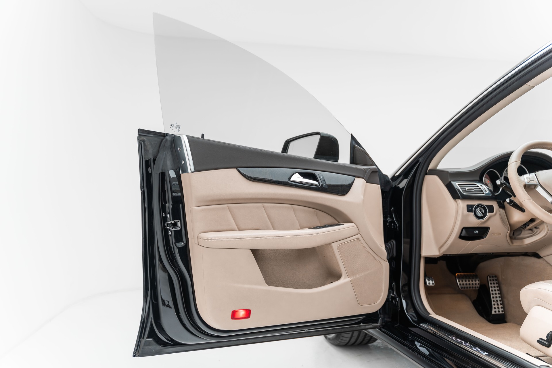 MERCEDES-BENZ CLS 350 CDI 4Matic 7G-Tronic-image-10