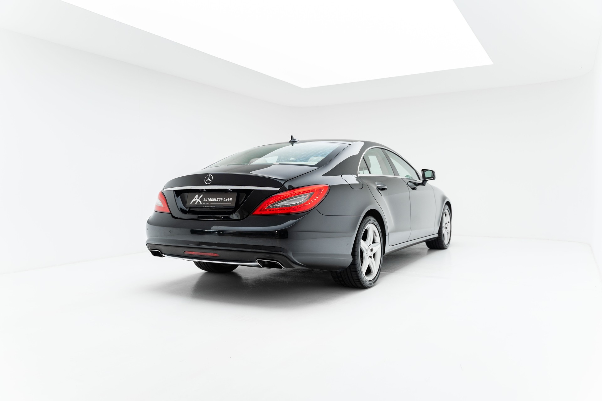 MERCEDES-BENZ CLS 350 CDI 4Matic 7G-Tronic-image-6