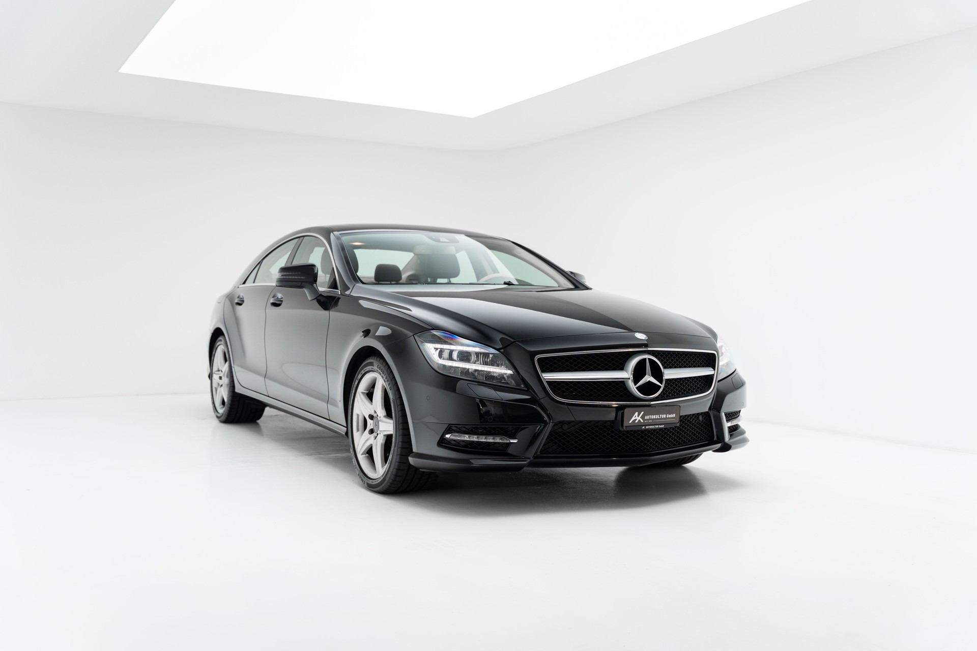MERCEDES-BENZ CLS 350 CDI 4Matic 7G-Tronic-image-4
