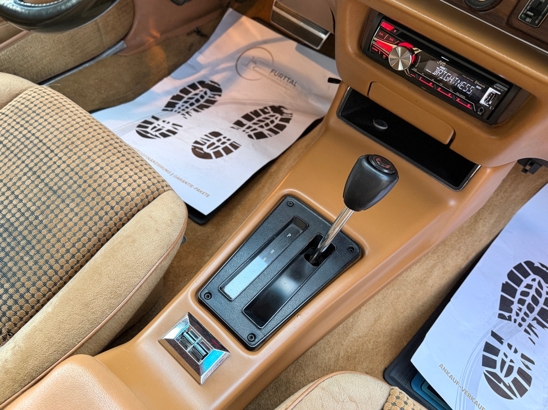 PONTIAC FIREBIRD ESPRIT 5.0 V8-image-28