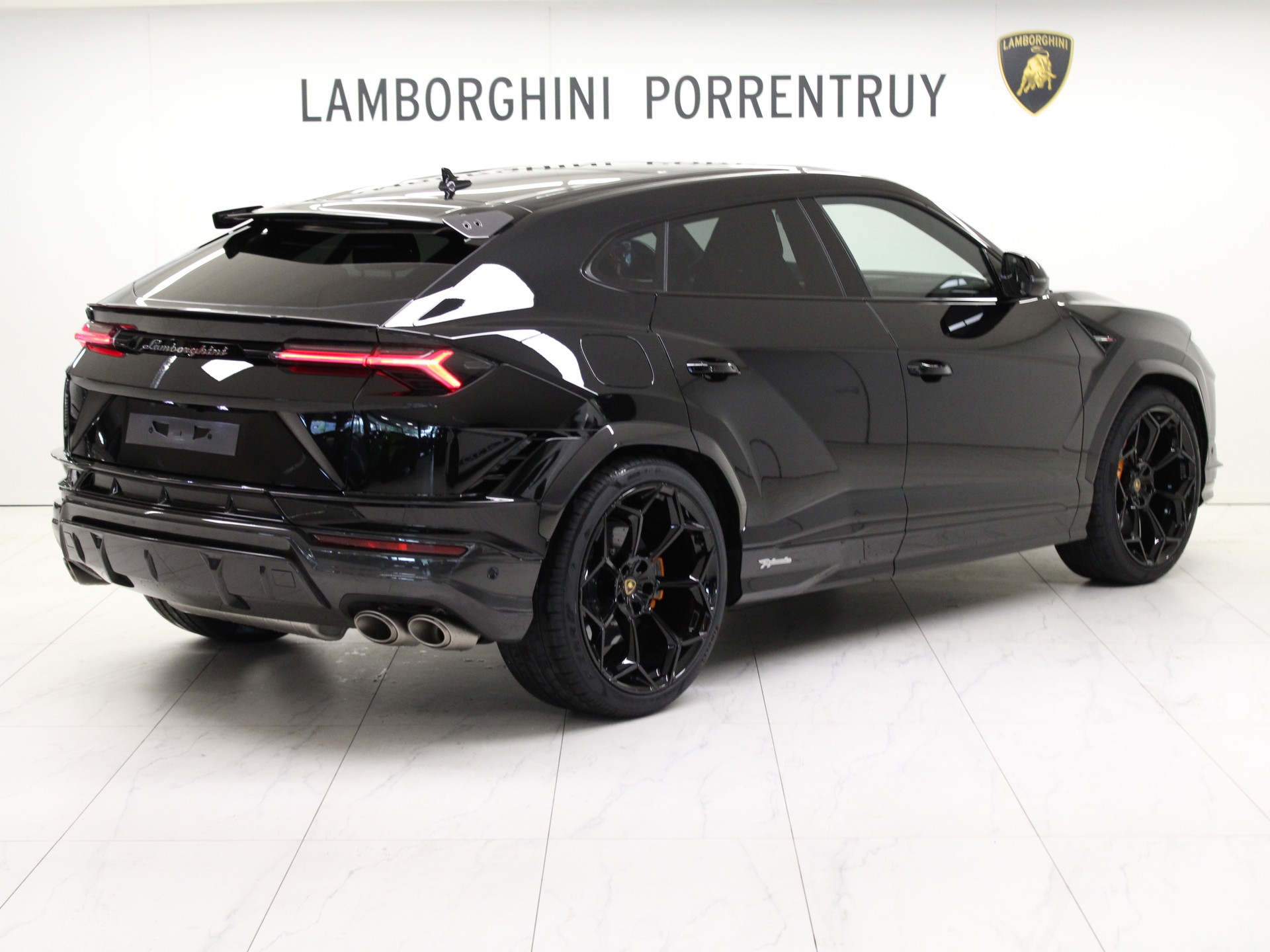 LAMBORGHINI Urus Performante-image-2