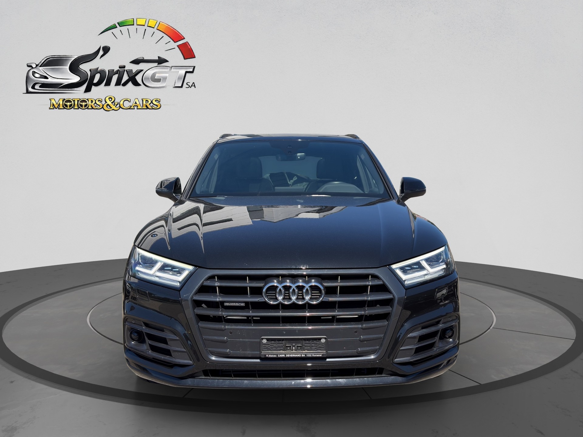 AUDI Q5 2.0 TFSI design quattro S-tronic-image-7