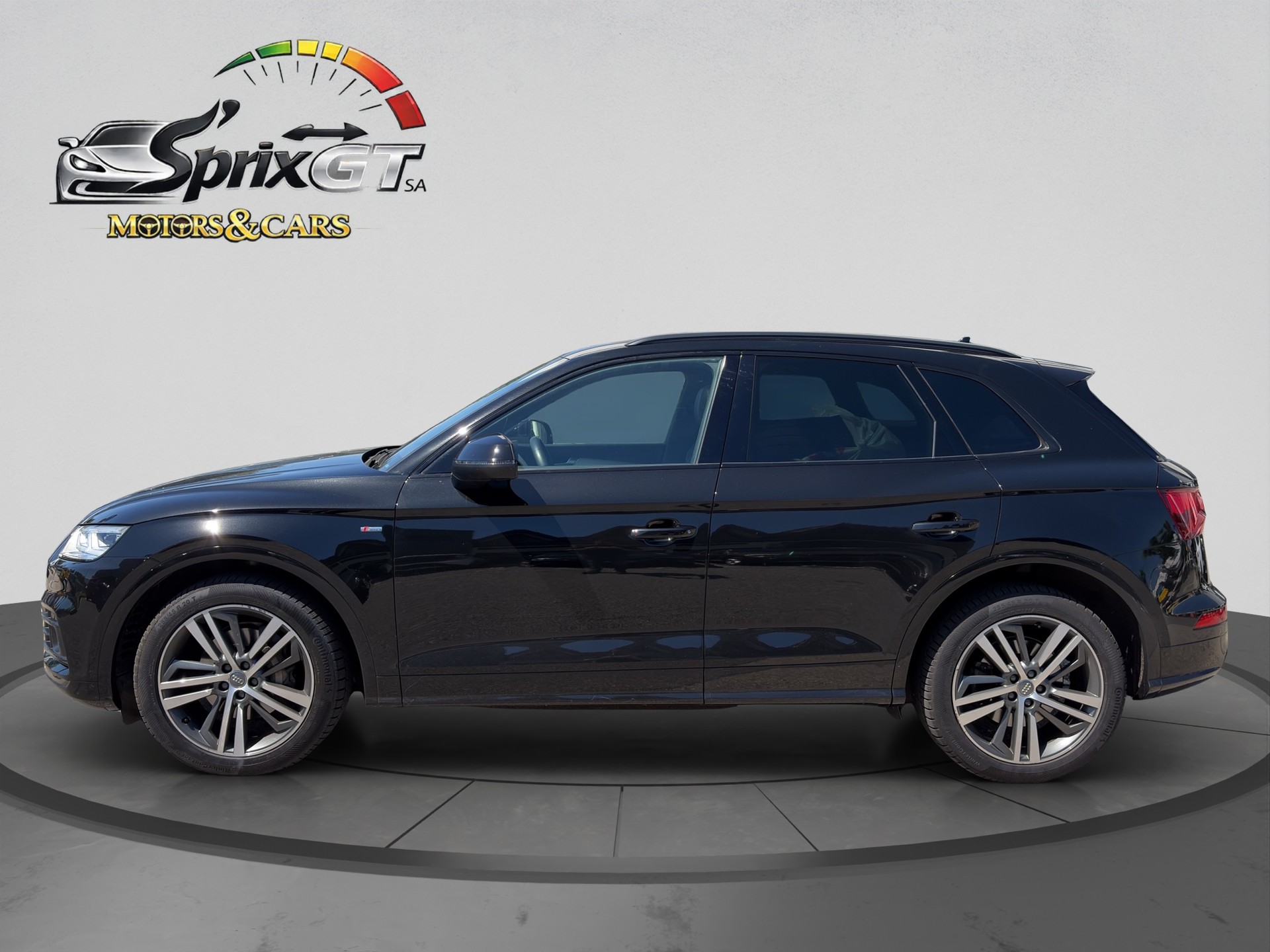 AUDI Q5 2.0 TFSI design quattro S-tronic-showroom-element-1