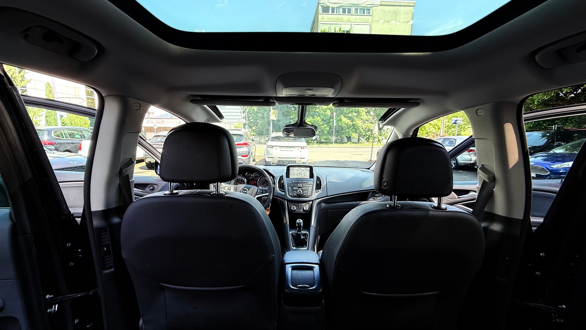 OPEL Zafira Tourer 1.4i 16V Cosmo-image-6