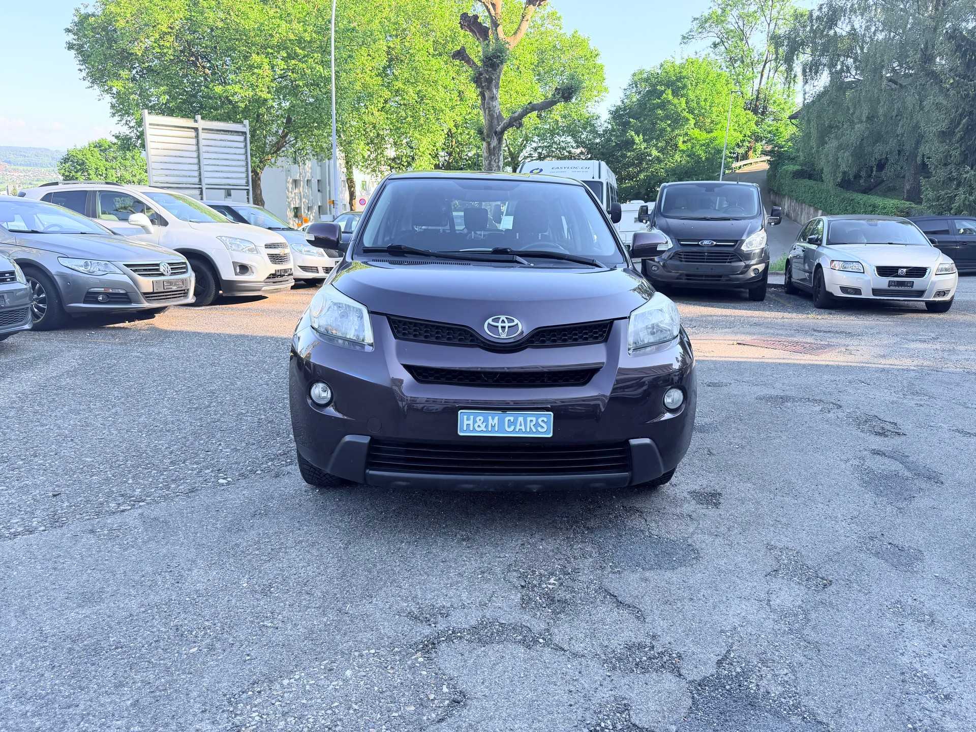 TOYOTA UrbanCruiser 1.4 D-4D Linea Luna 4WD-image-1
