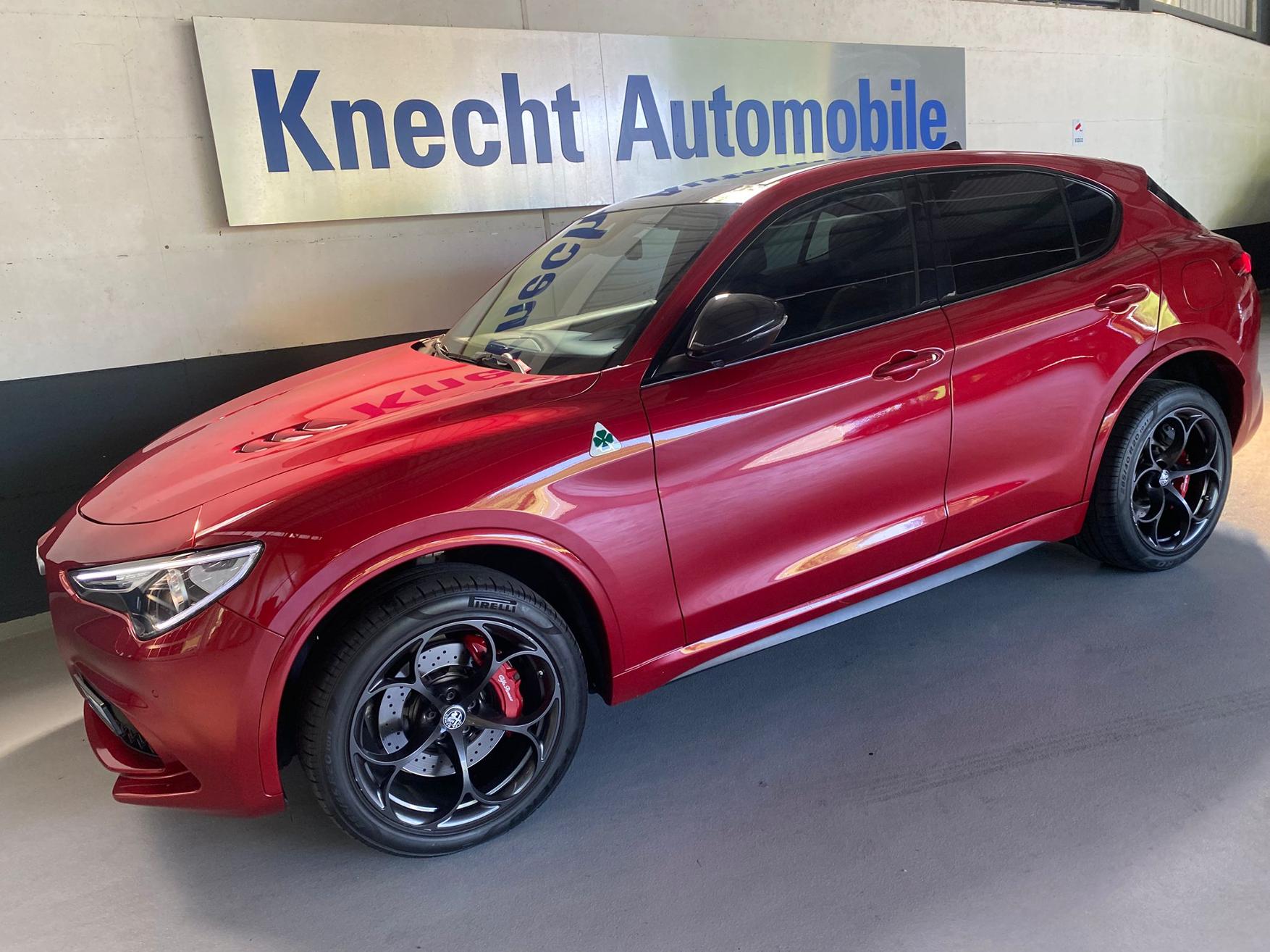 ALFA ROMEO Stelvio 2.9 V6 Biturbo Q4 Quadrifoglio-showroom-element-2
