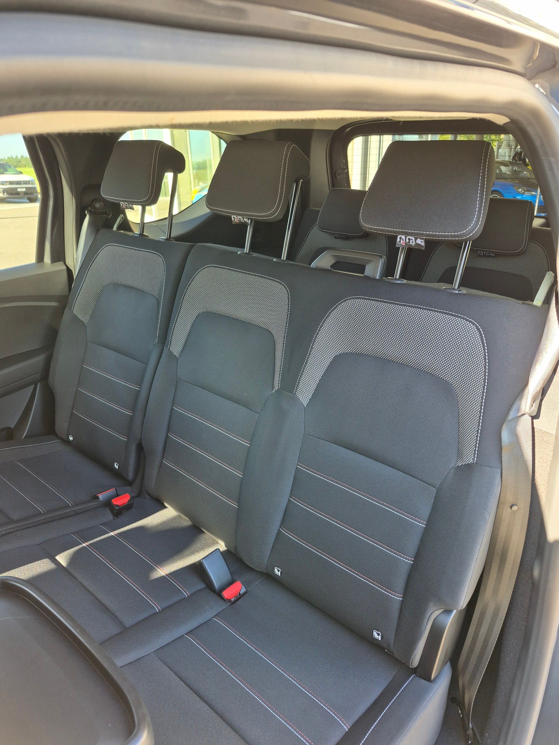 DACIA Jogger EXTREME TCe 110 7 place-image-6