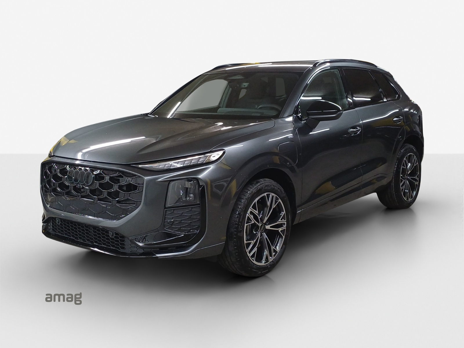 AUDI Q3 SUV e-hybrid 200 kW S tronig