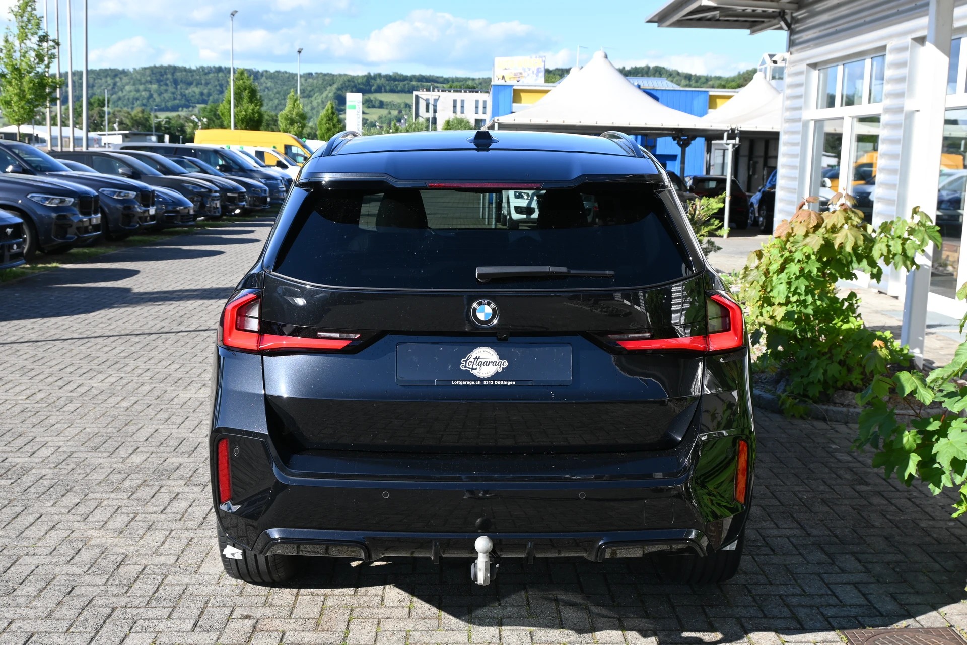 BMW X1 xDrive 23d 48V M Sport 211PS + Elektr. AHK 2000kg-showroom-element-3