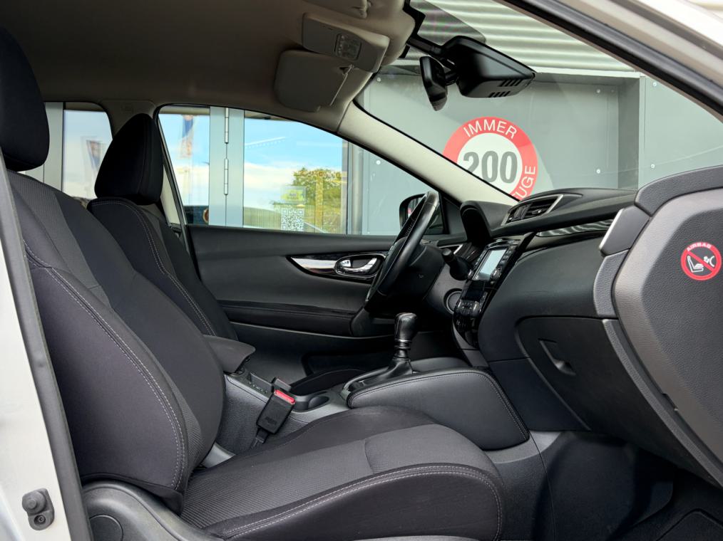NISSAN Qashqai 1.6 dCi tekna ALL-MODE 4x4-image-8