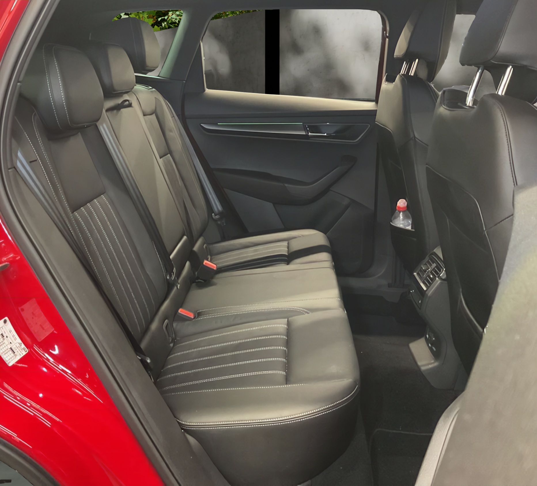 SKODA Karoq 1.5 TSI SportLine DSG-image-13