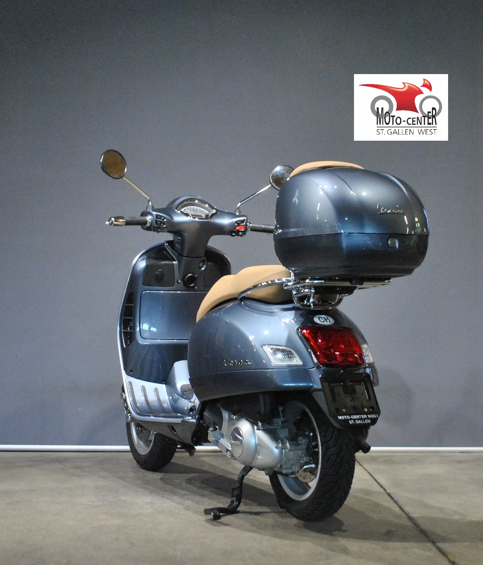 PIAGGIO Vespa GTS 300 HPE Super ABS/ASR-showroom-element-3
