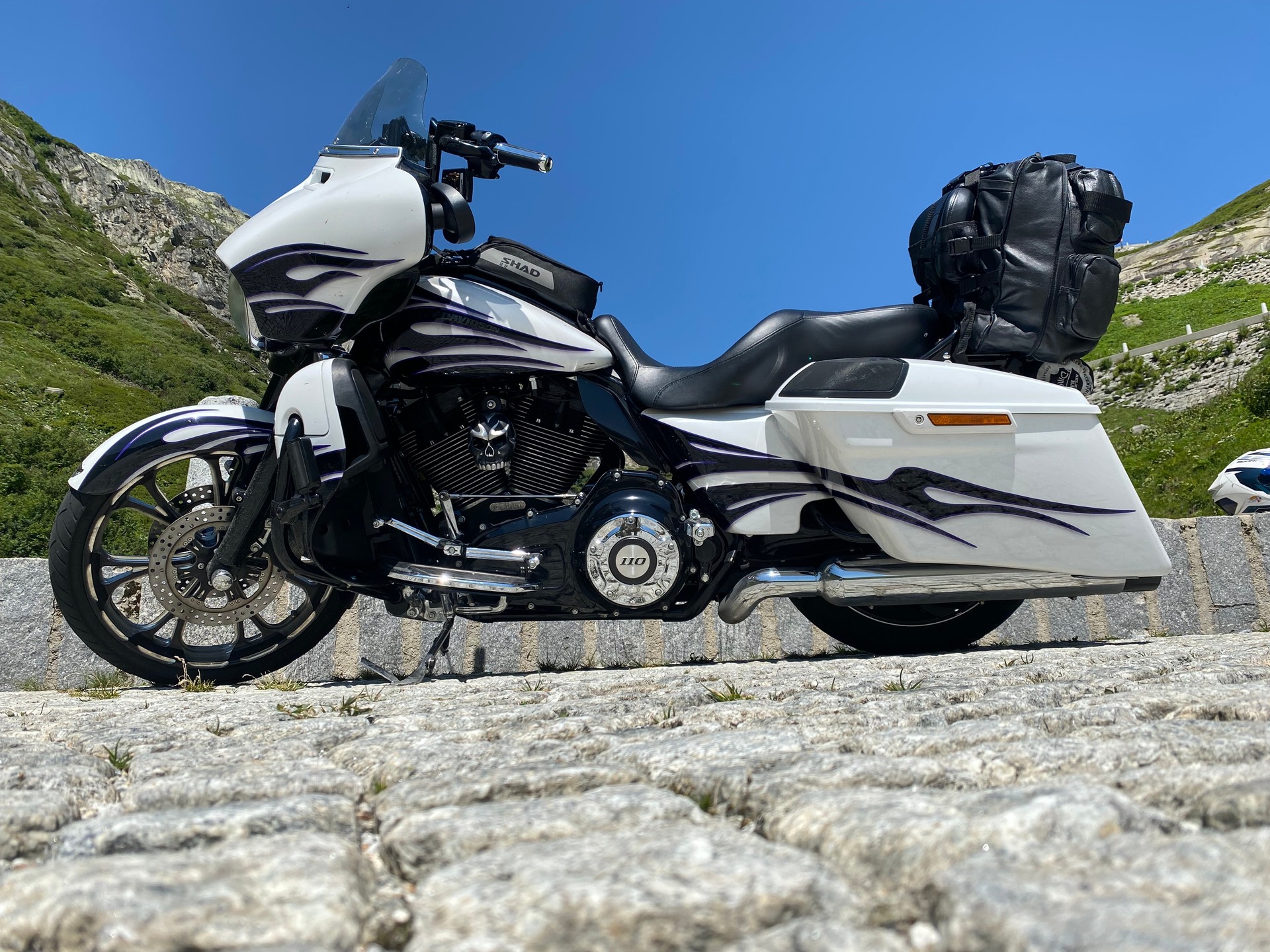 HARLEY-DAVIDSON Street Glide CVO-image-8