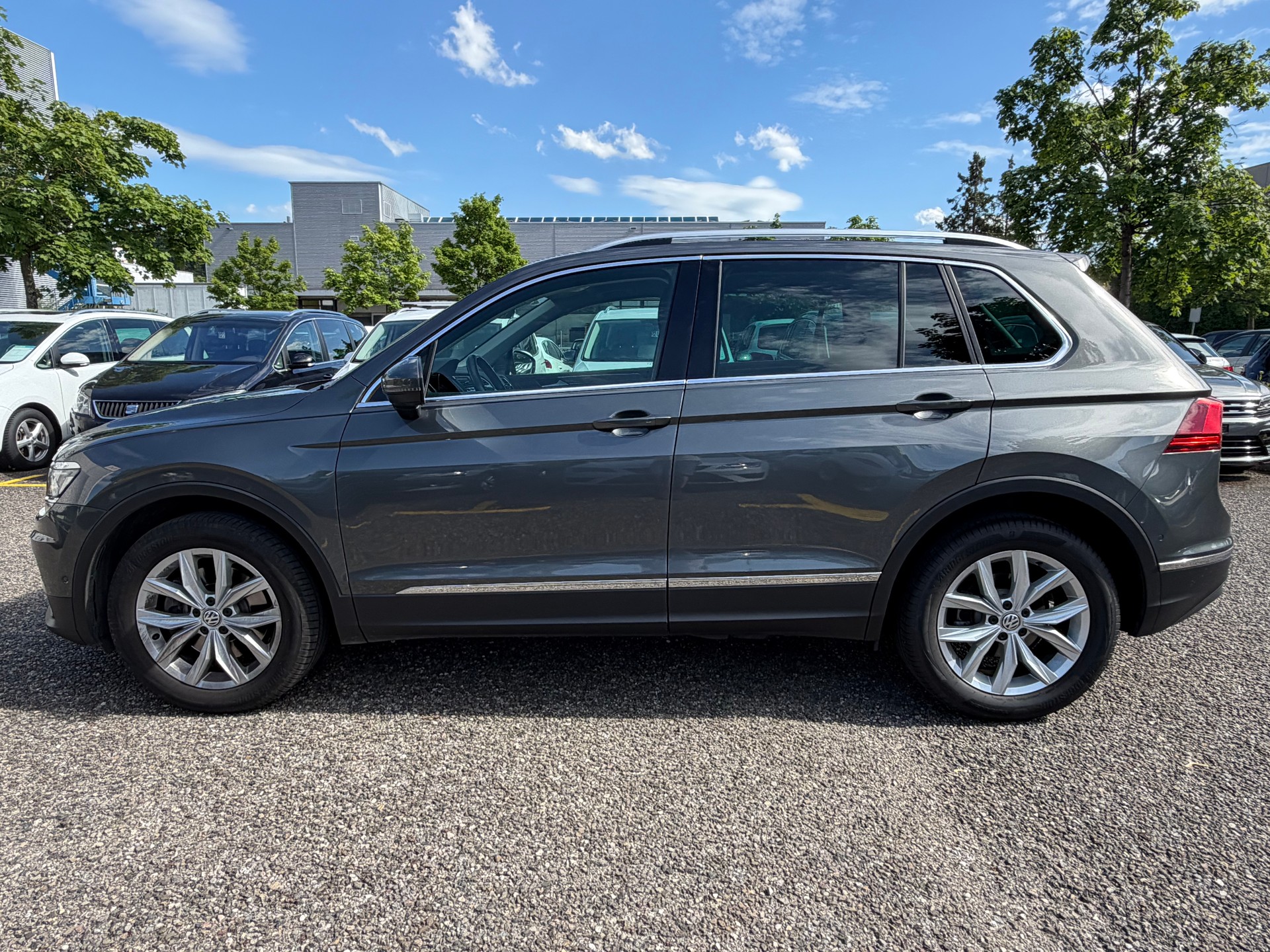 VW Tiguan 2.0TSI Highline 4Motion DSG-image-7