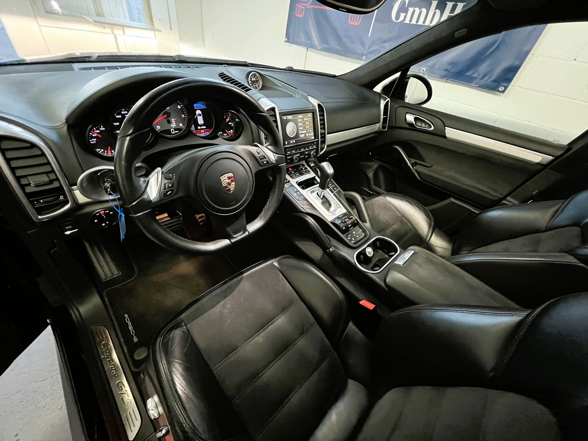 PORSCHE Cayenne GTS-image-5