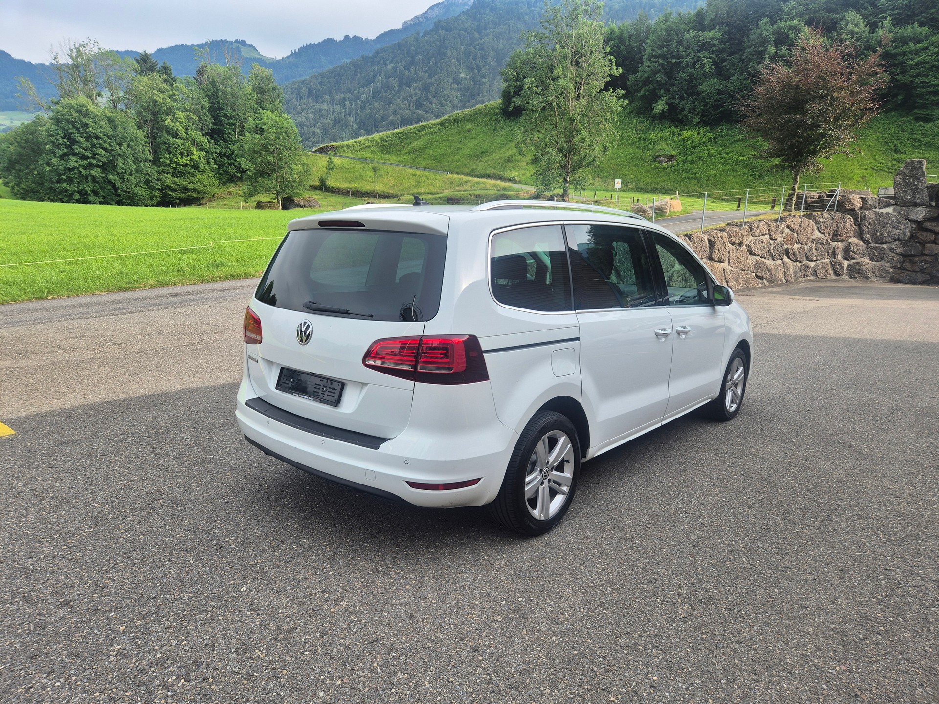 VW Sharan 2.0 TDI BMT Comfortline *7 Plätzer*-image-5