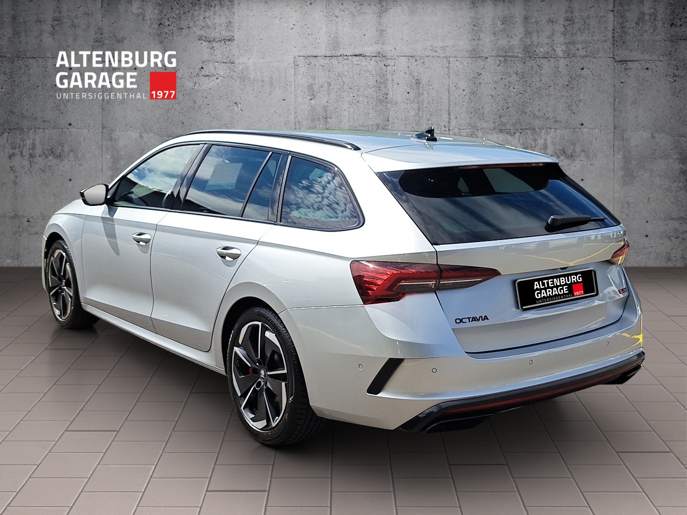 SKODA Octavia Combi 2.0 TSI RS DSG 265 PS-showroom-element-2