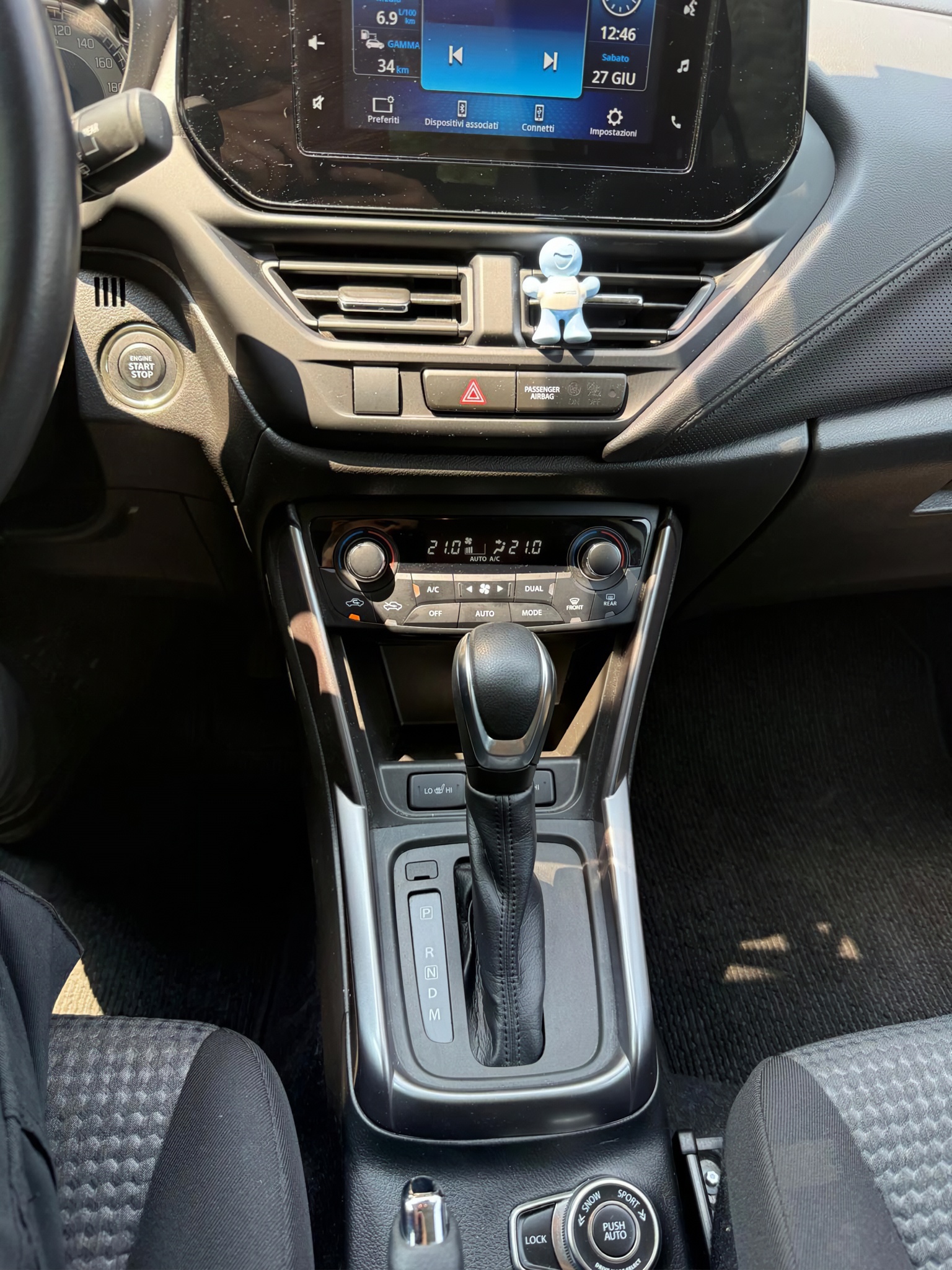 SUZUKI S-Cross 1.5 Compact Top Hybrid-image-12