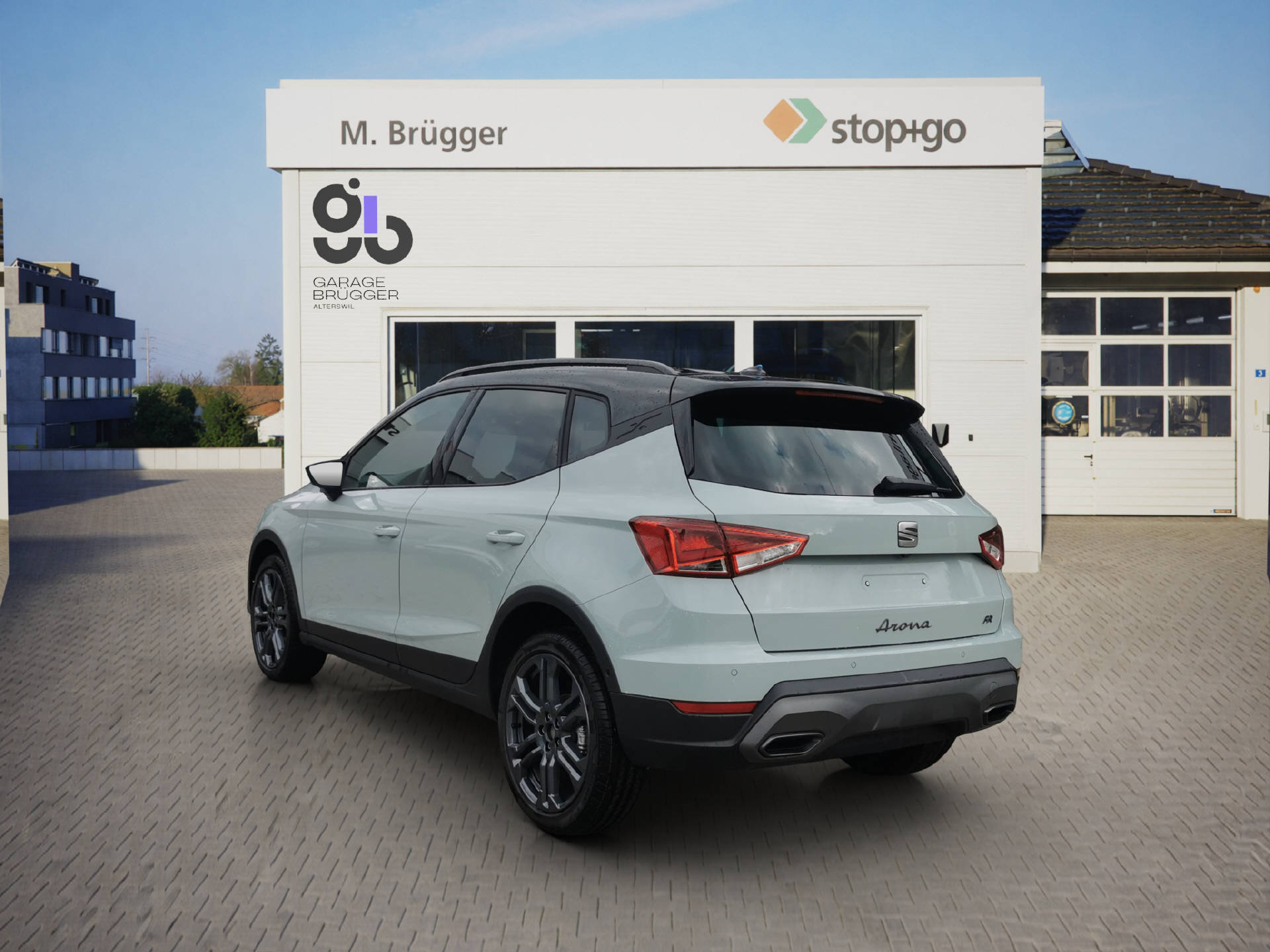 SEAT Arona 1.5 TSI FR DSG-image-1