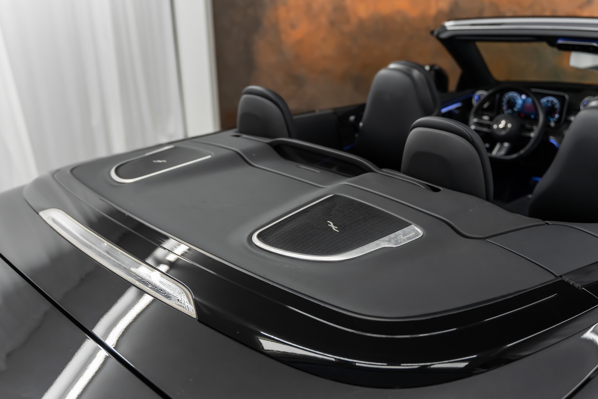 MERCEDES-BENZ CLE 300 AMG Line 4matic Cabriolet *Digital-Light*Head-Up*Burmester*360°*-image-12