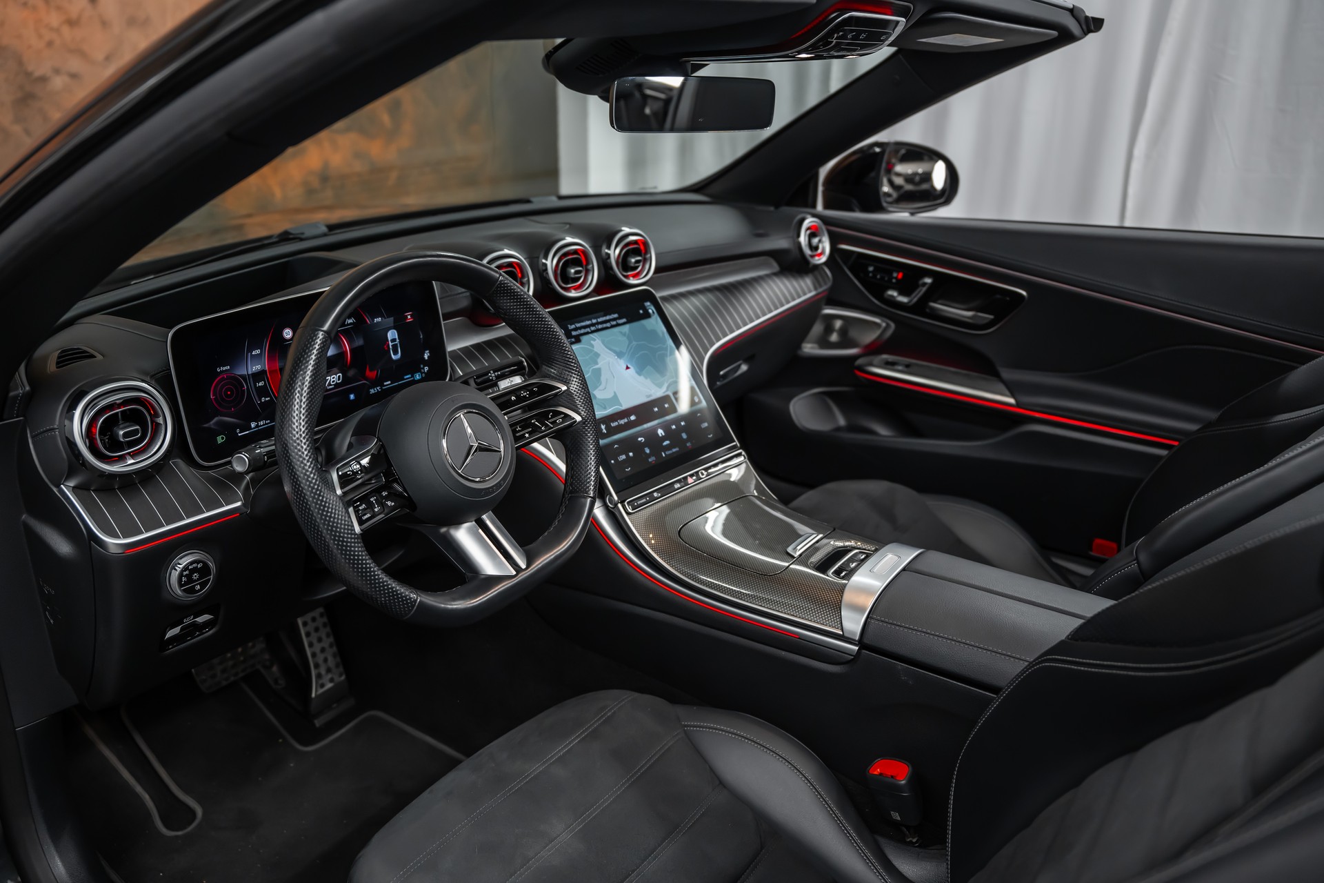 MERCEDES-BENZ CLE 300 AMG Line 4matic Cabriolet *Digital-Light*Head-Up*Burmester*360°*-image-13