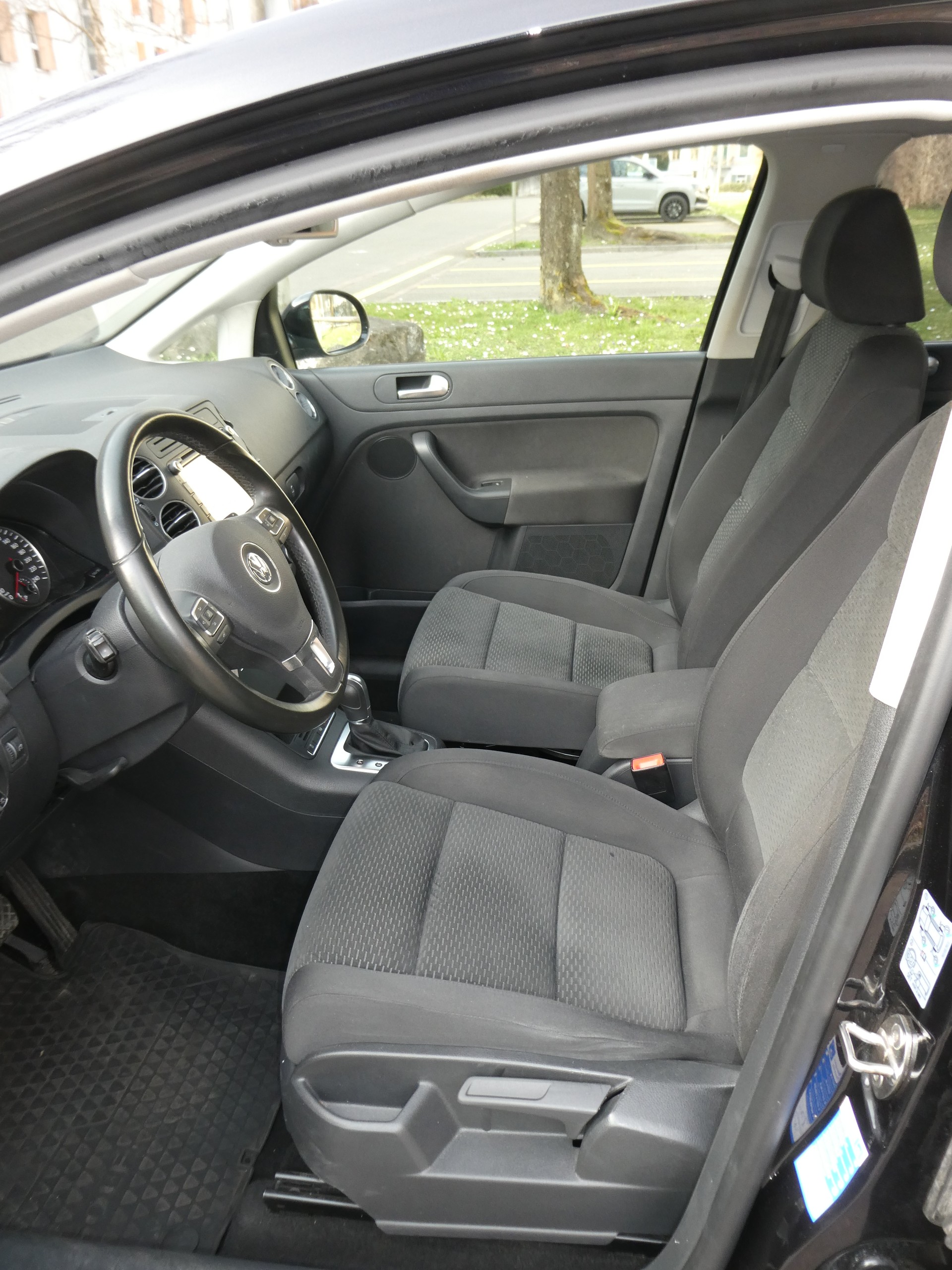 VW Golf Plus 1.4 TSI Highline DSG-image-9