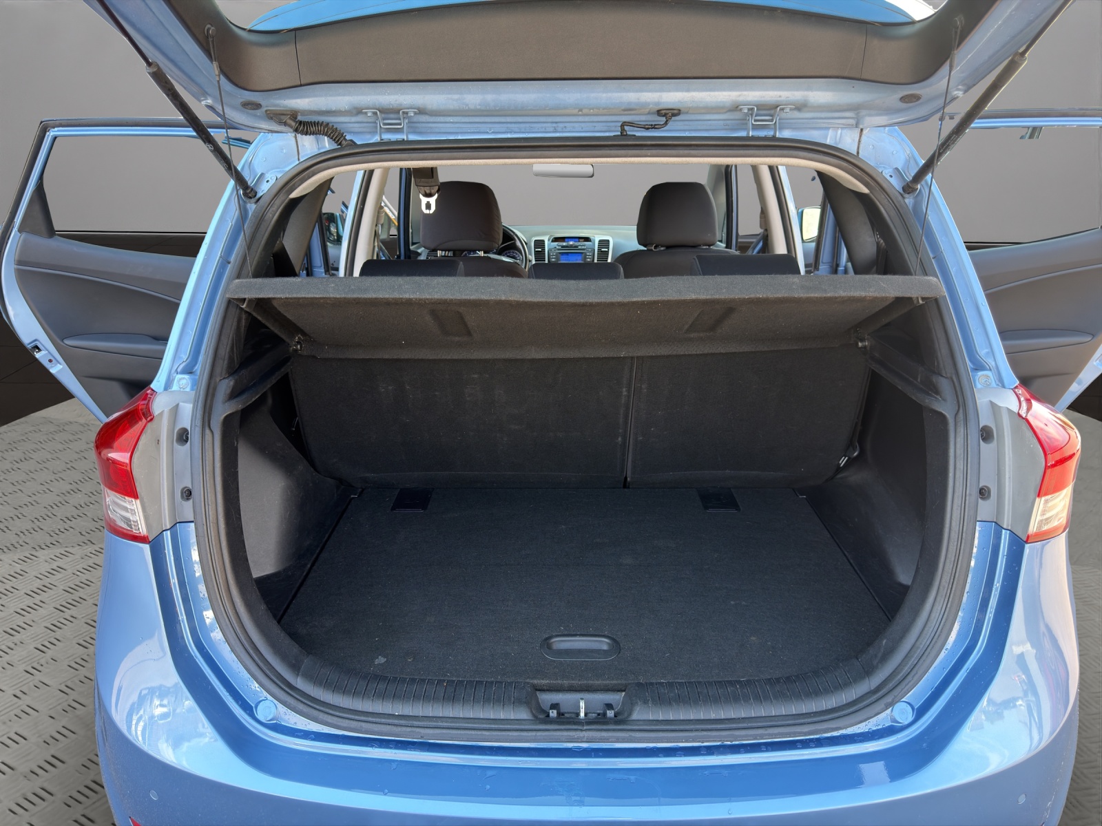 HYUNDAI iX20 1.6 Style-image-18